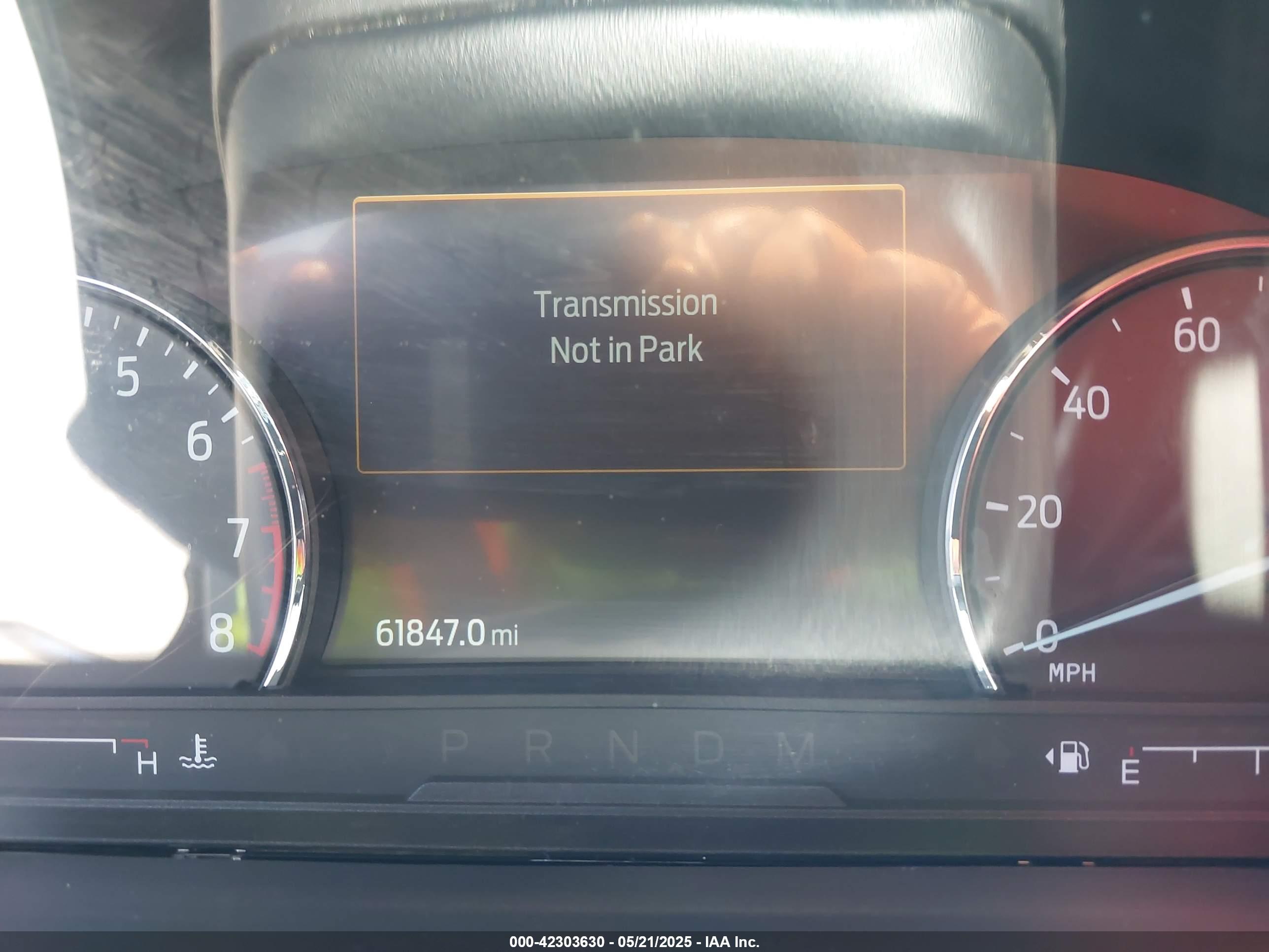 FORD EXPLORER image 7