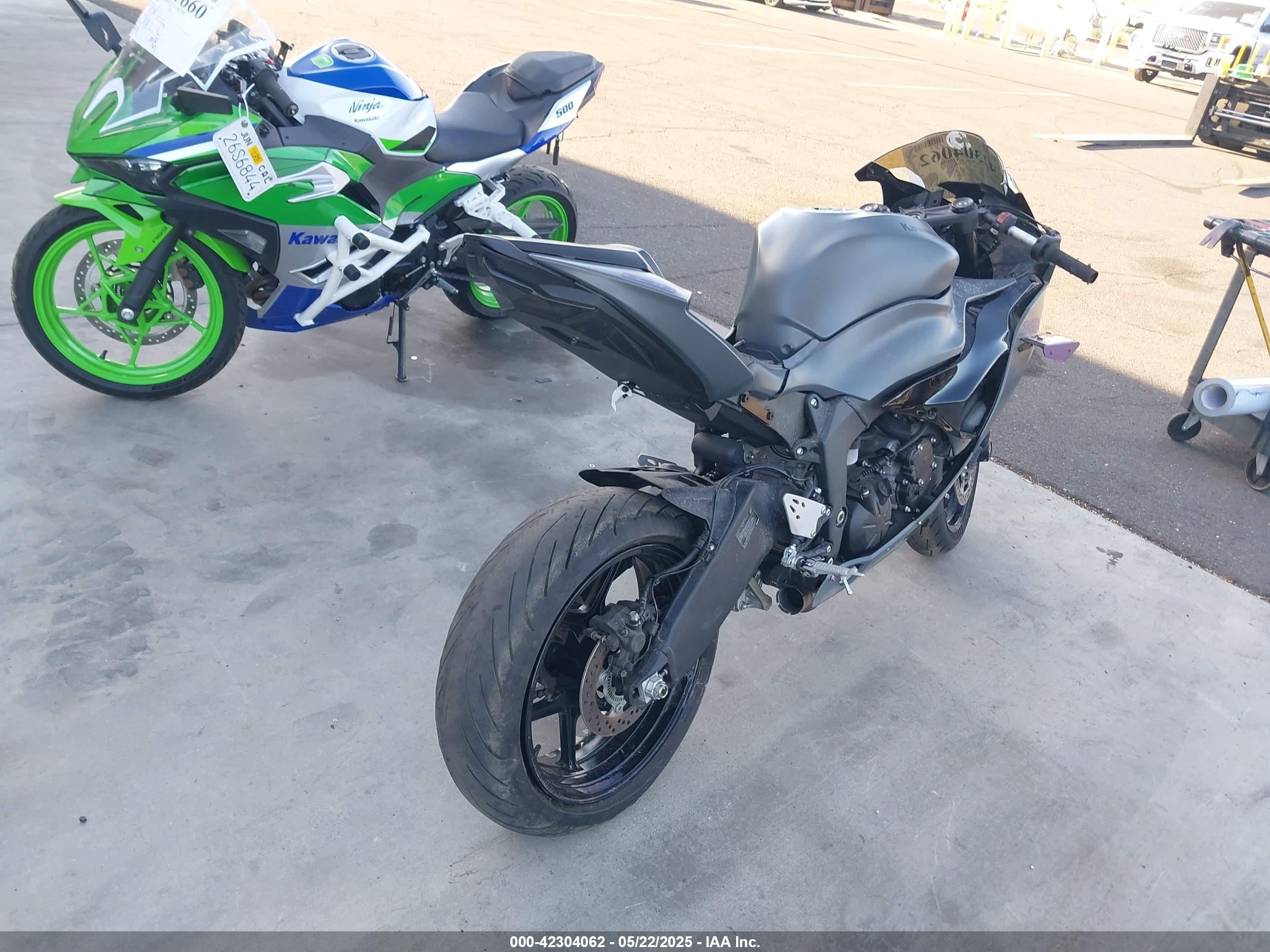 KAWASAKI ZX636 image 4
