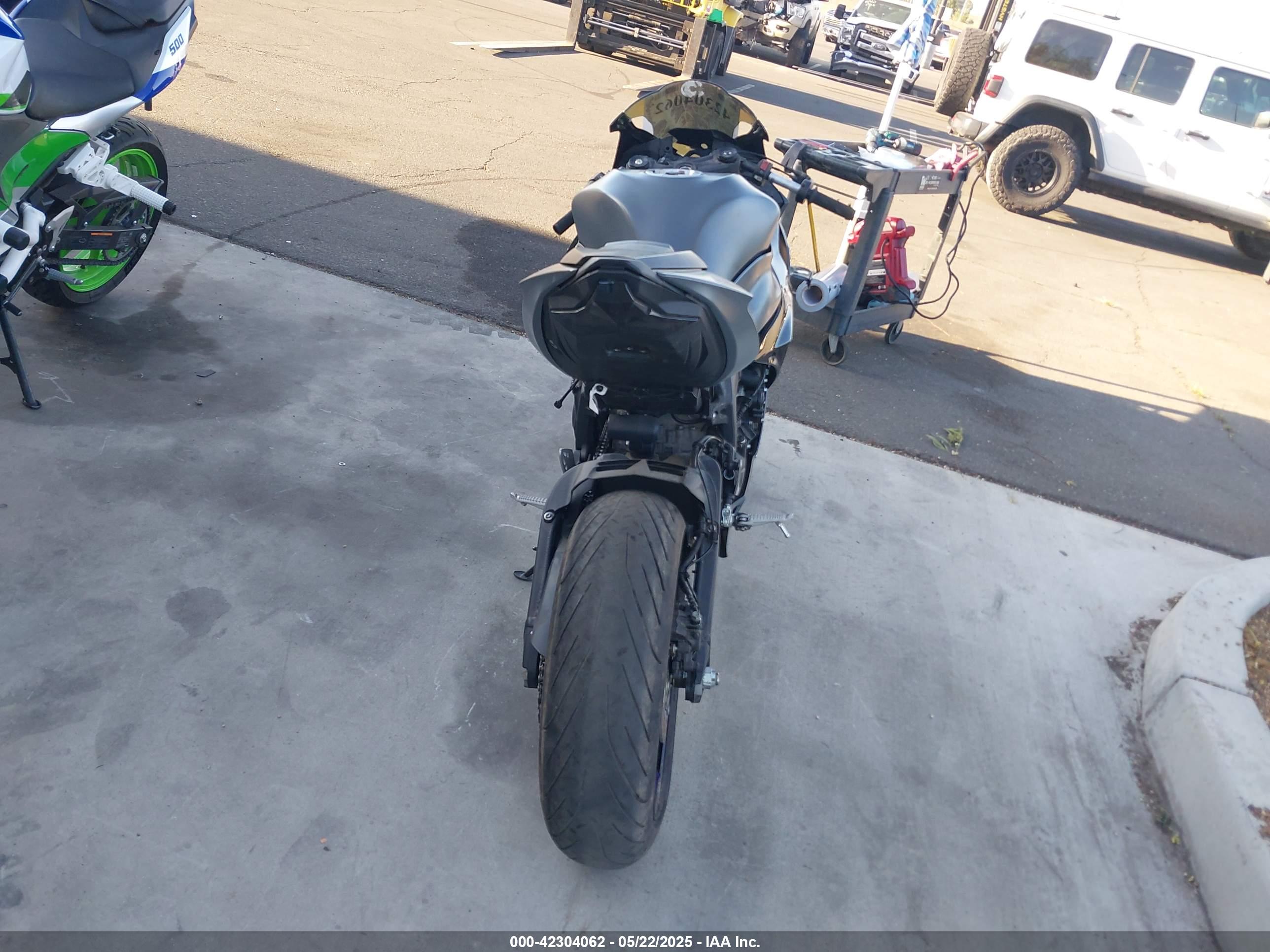 KAWASAKI ZX636 image 6