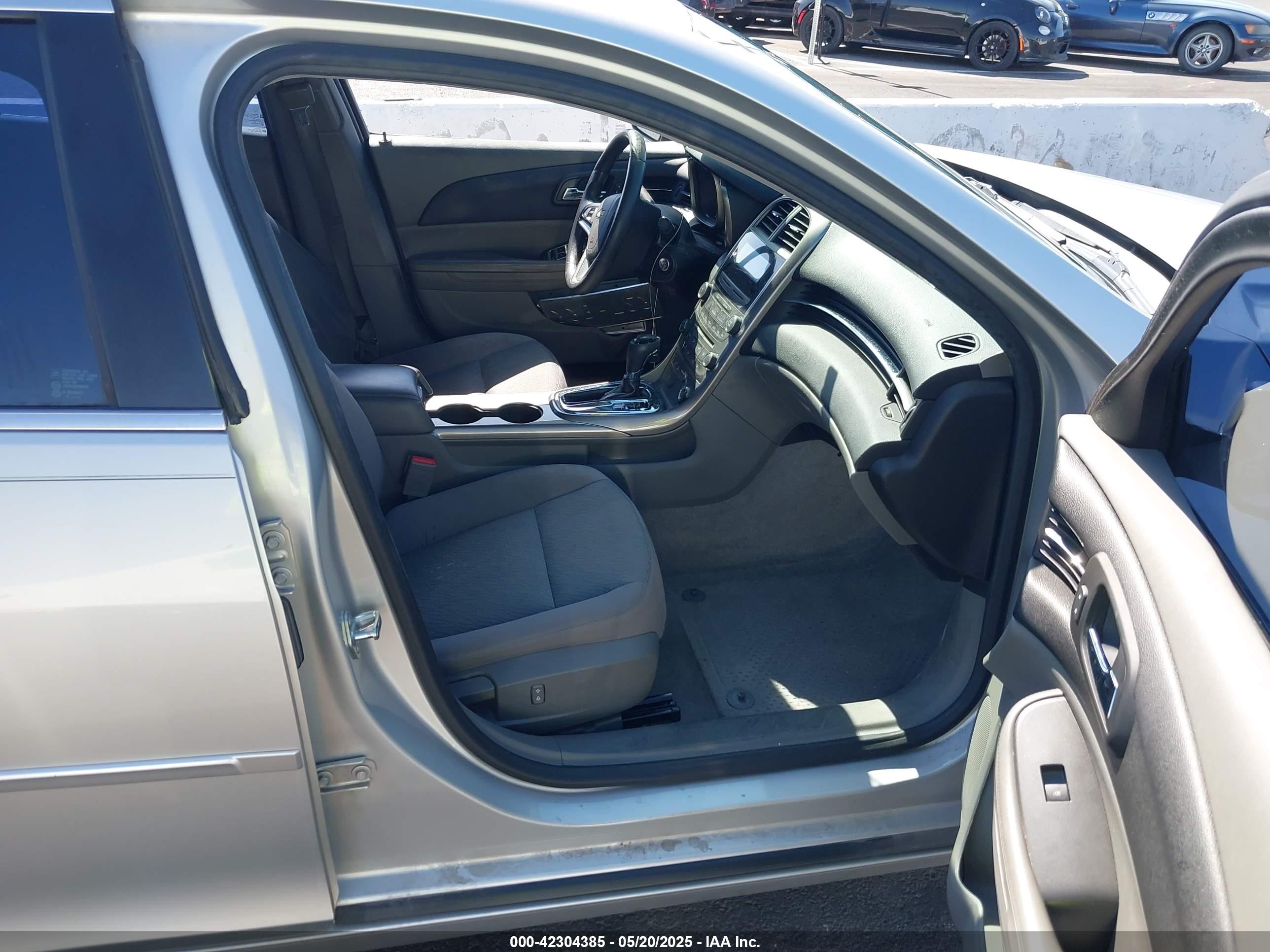 CHEVROLET MALIBU image 5