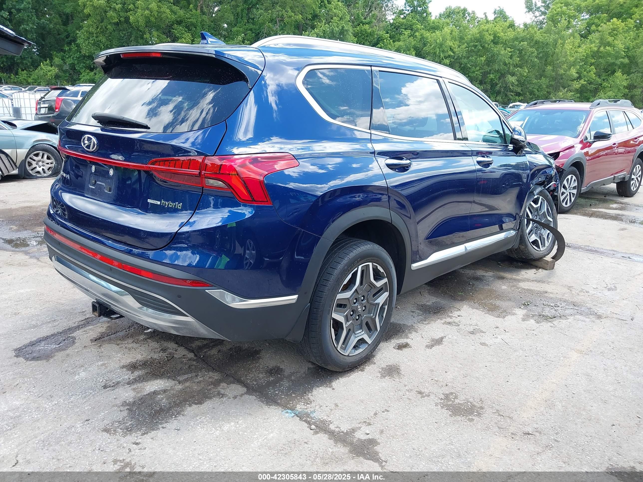 HYUNDAI SANTA image 4