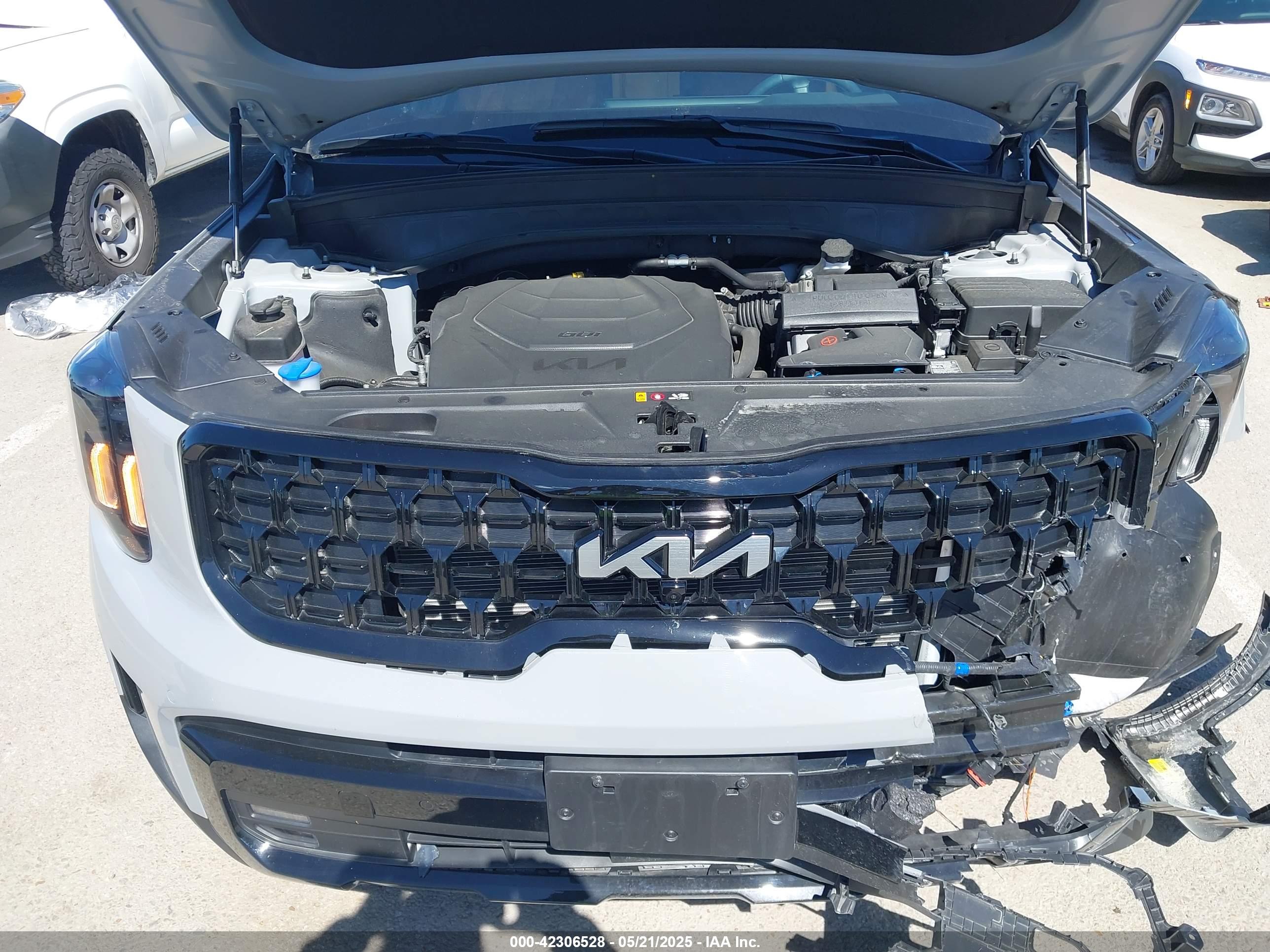 KIA TELLURIDE image 10