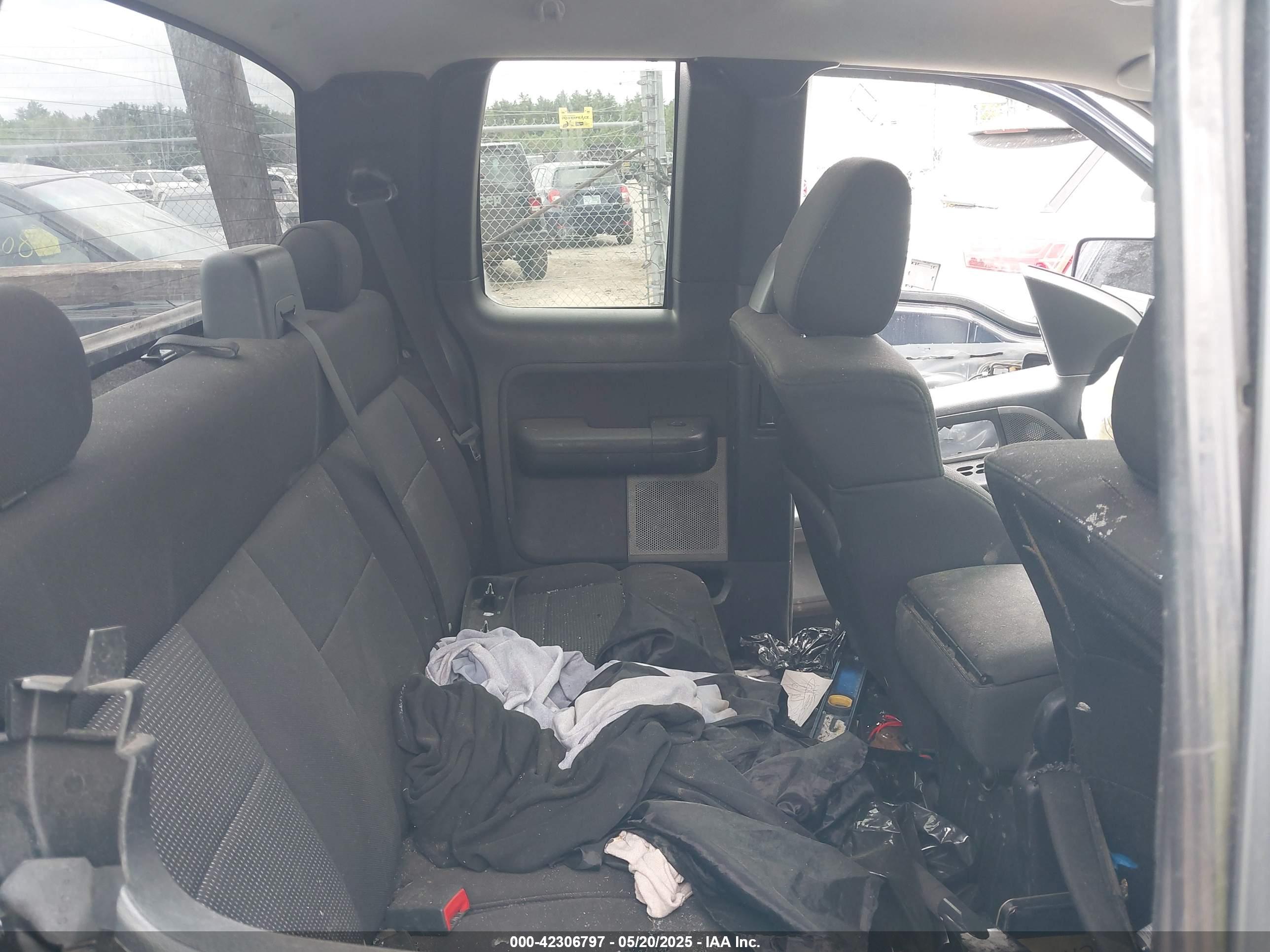 FORD F-150 image 8