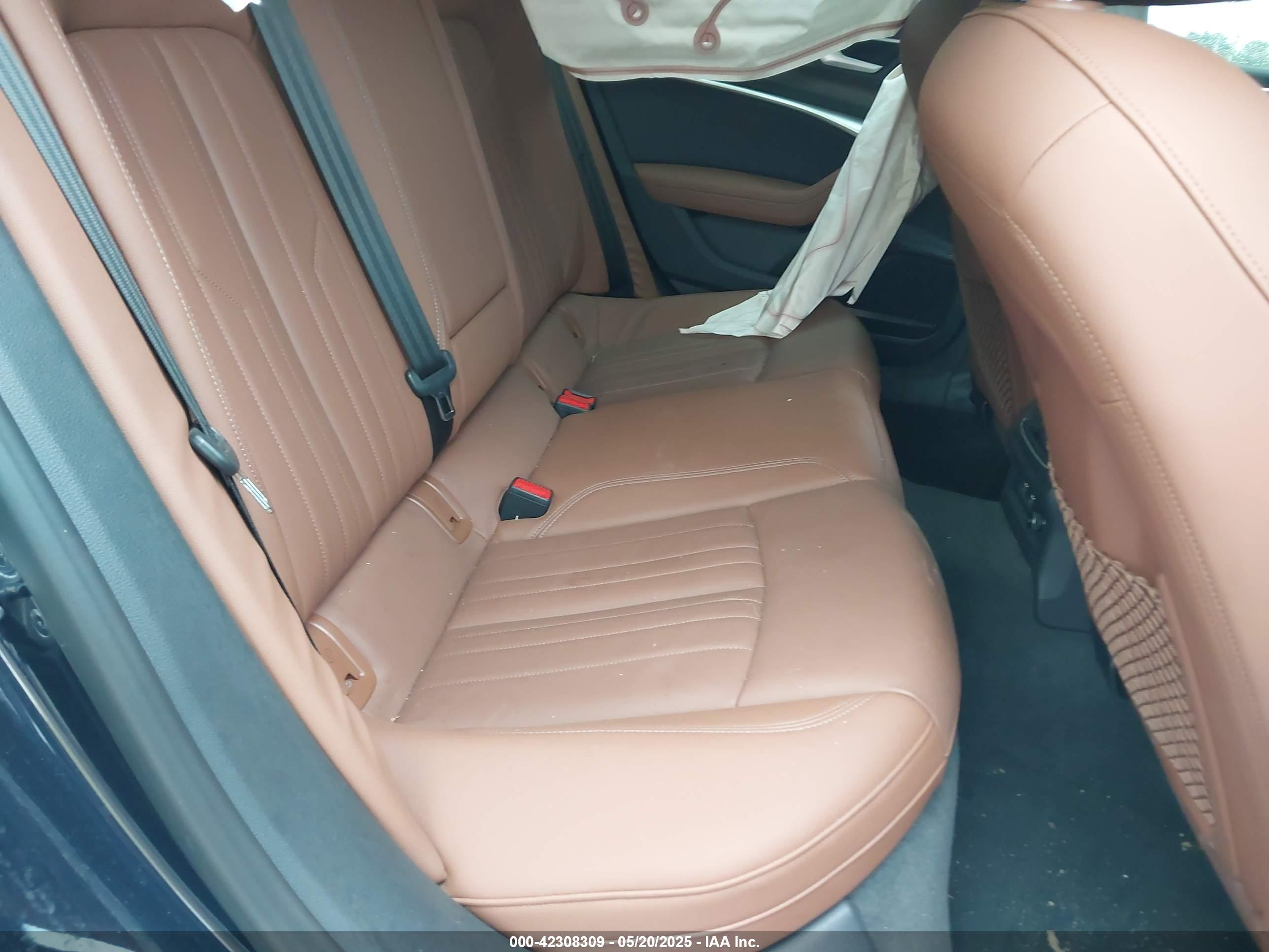 AUDI A7 image 8