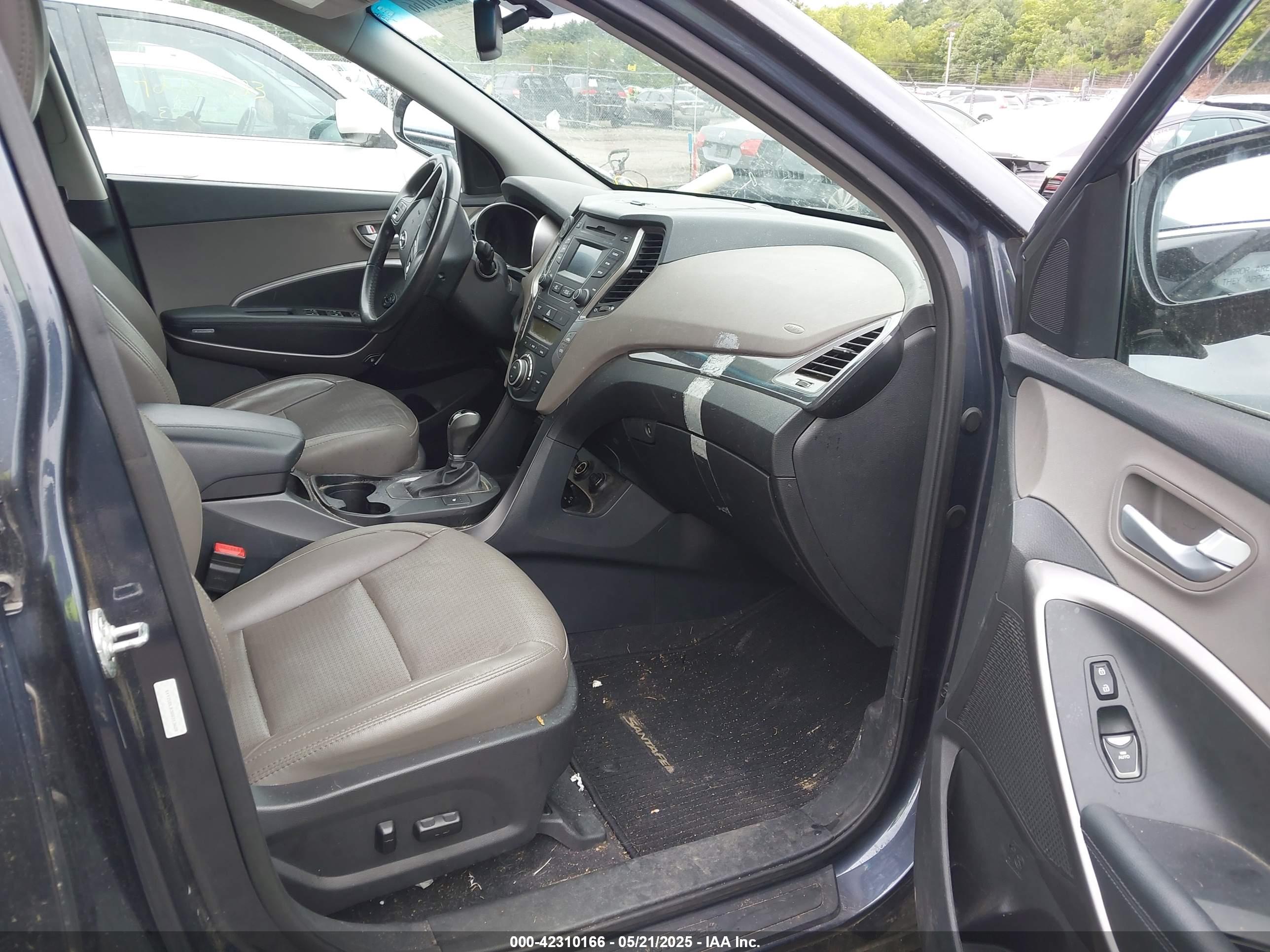HYUNDAI SANTA image 5