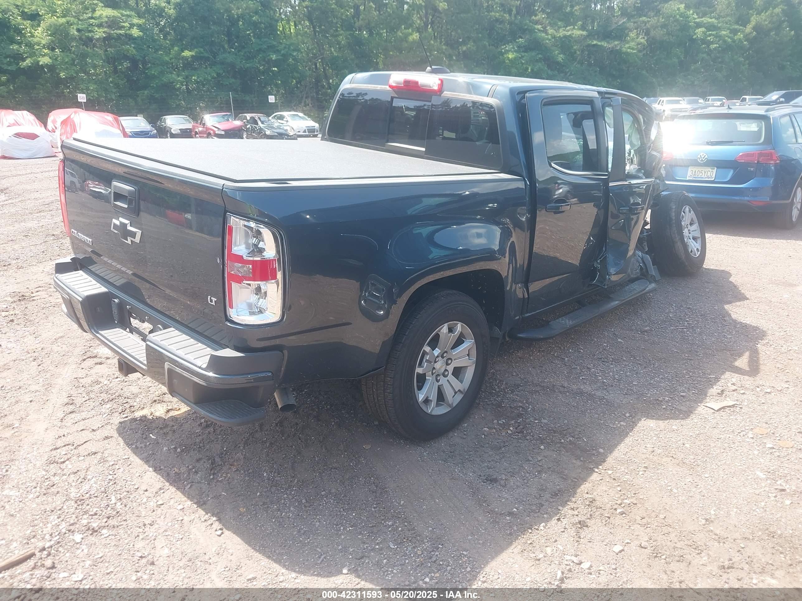 CHEVROLET COLORADO image 4