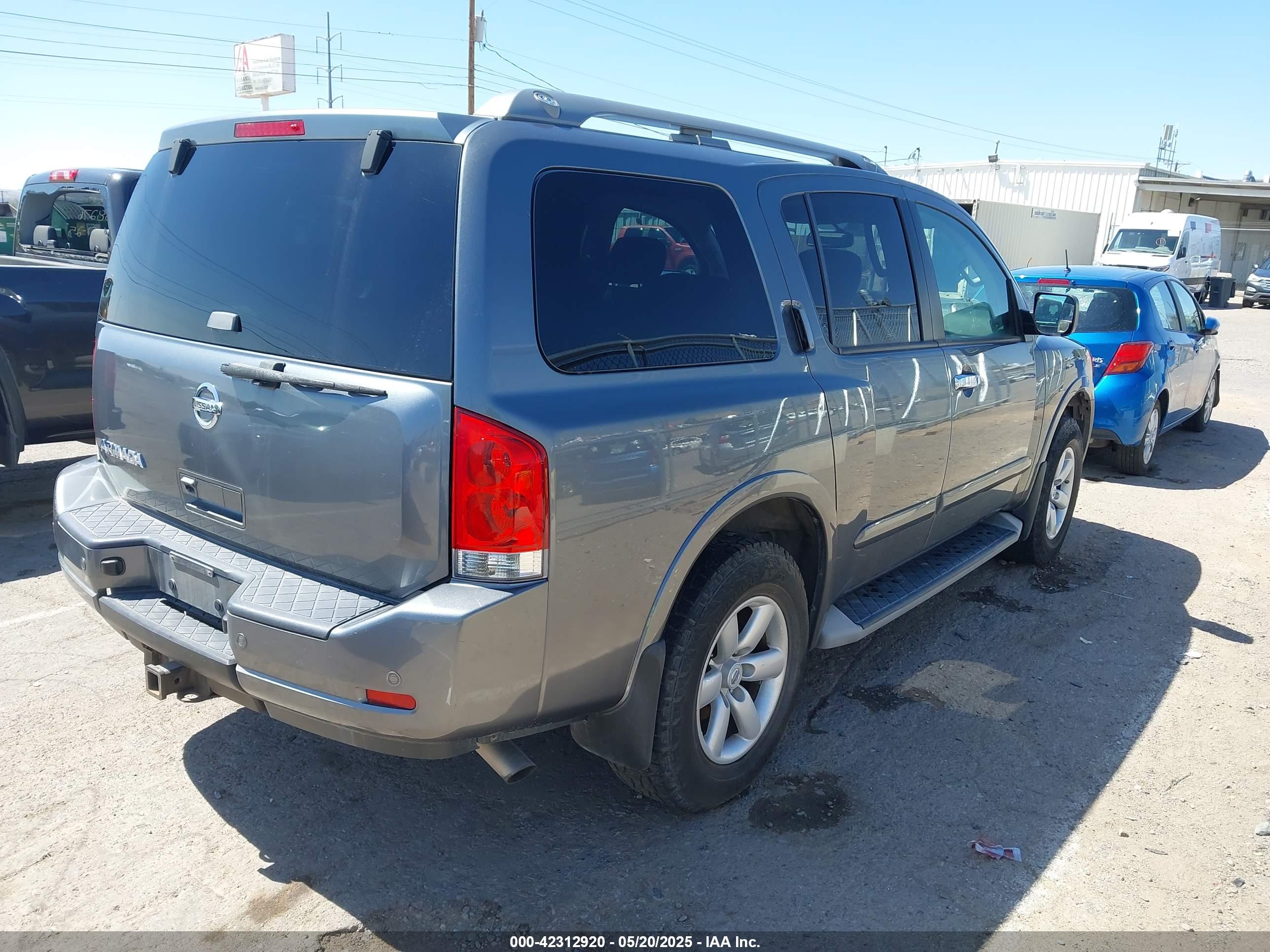 NISSAN ARMADA image 4