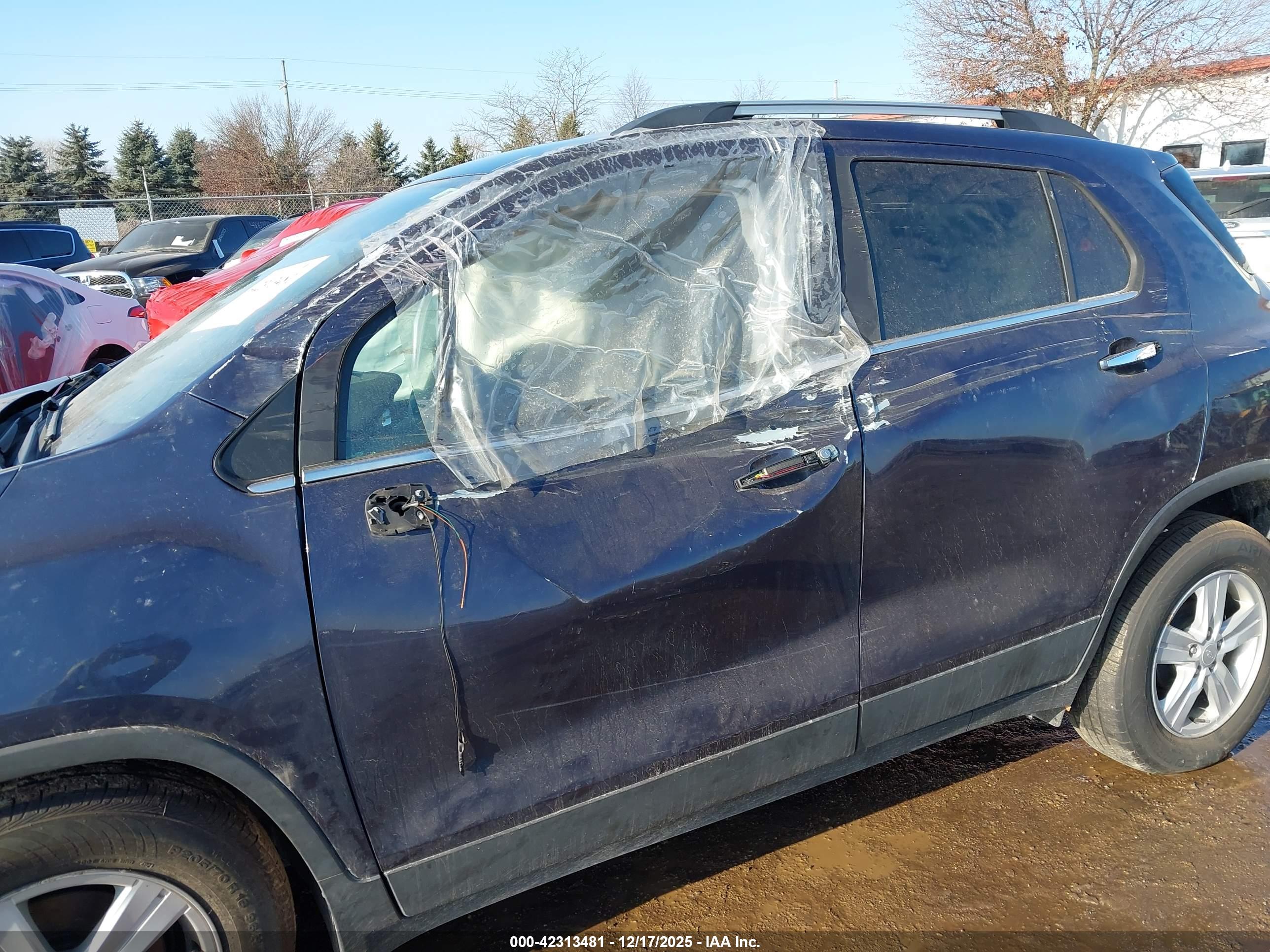 CHEVROLET TRAX image 6