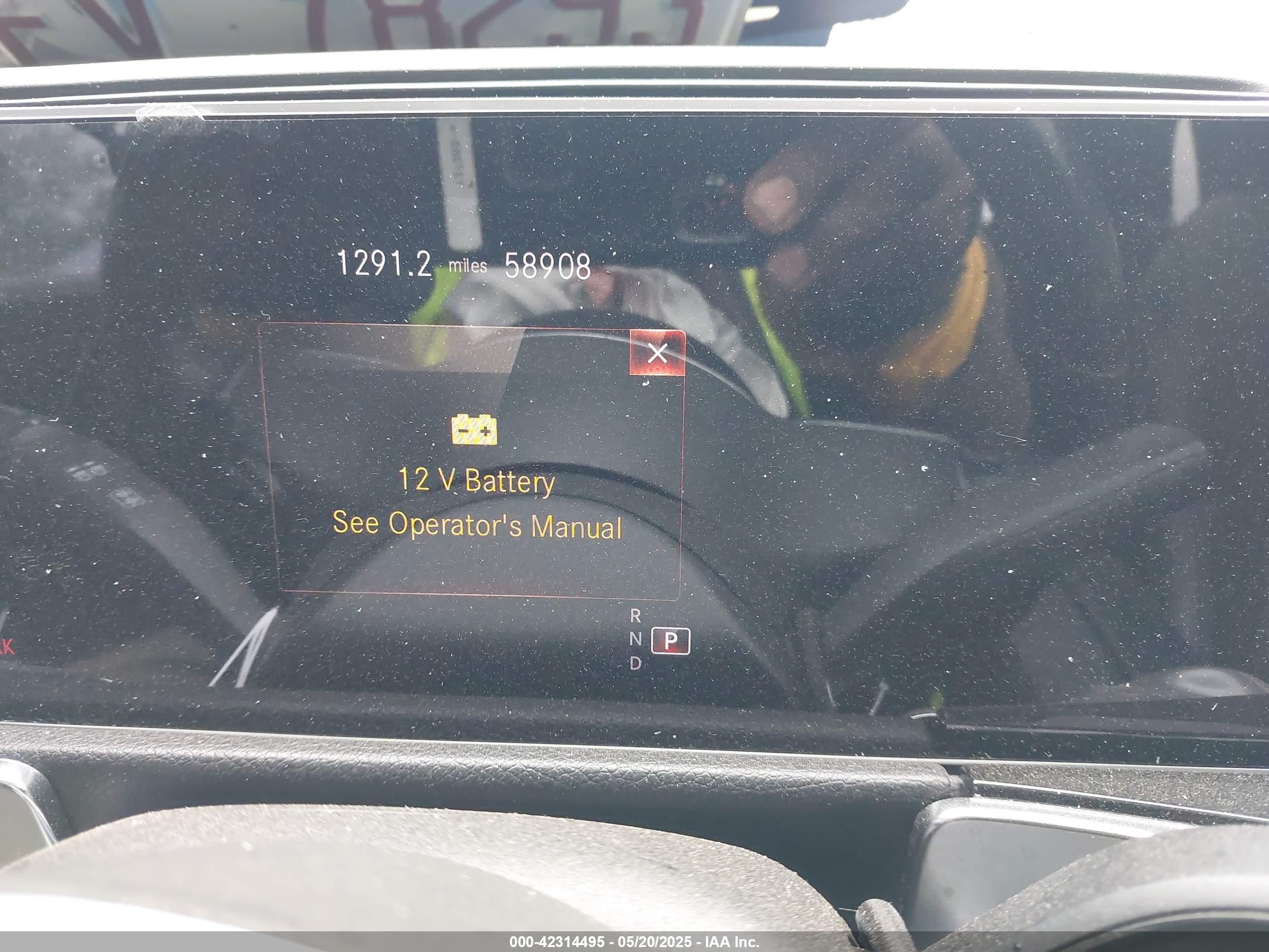 MERCEDES-BENZ GLB image 7
