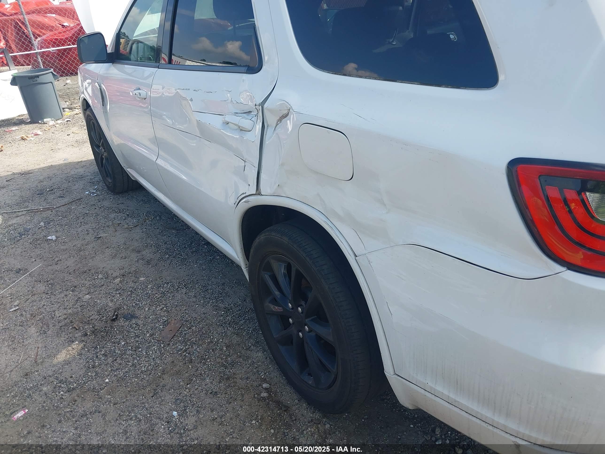 DODGE DURANGO image 6