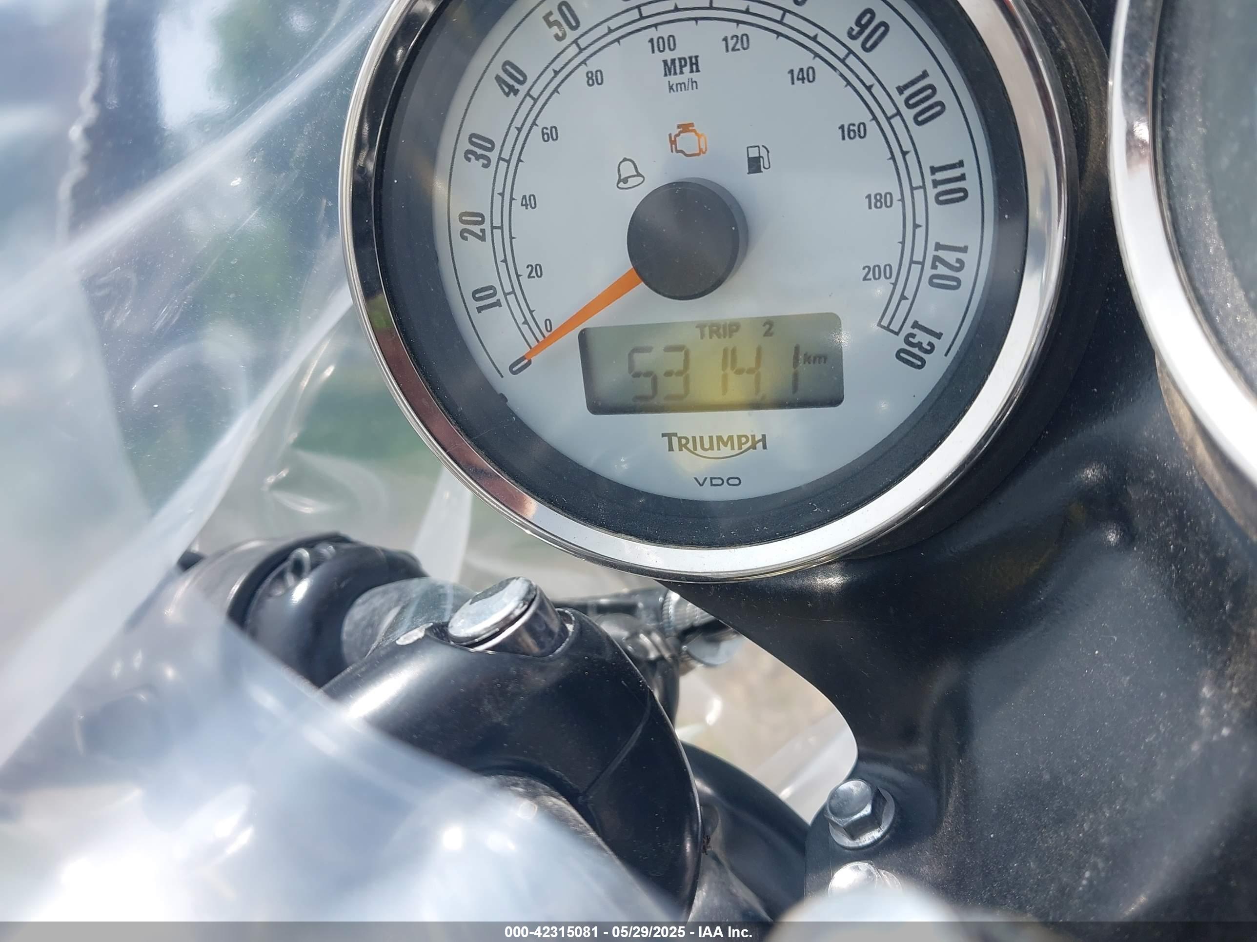 TRIUMPH MOTORCYCLE image 7