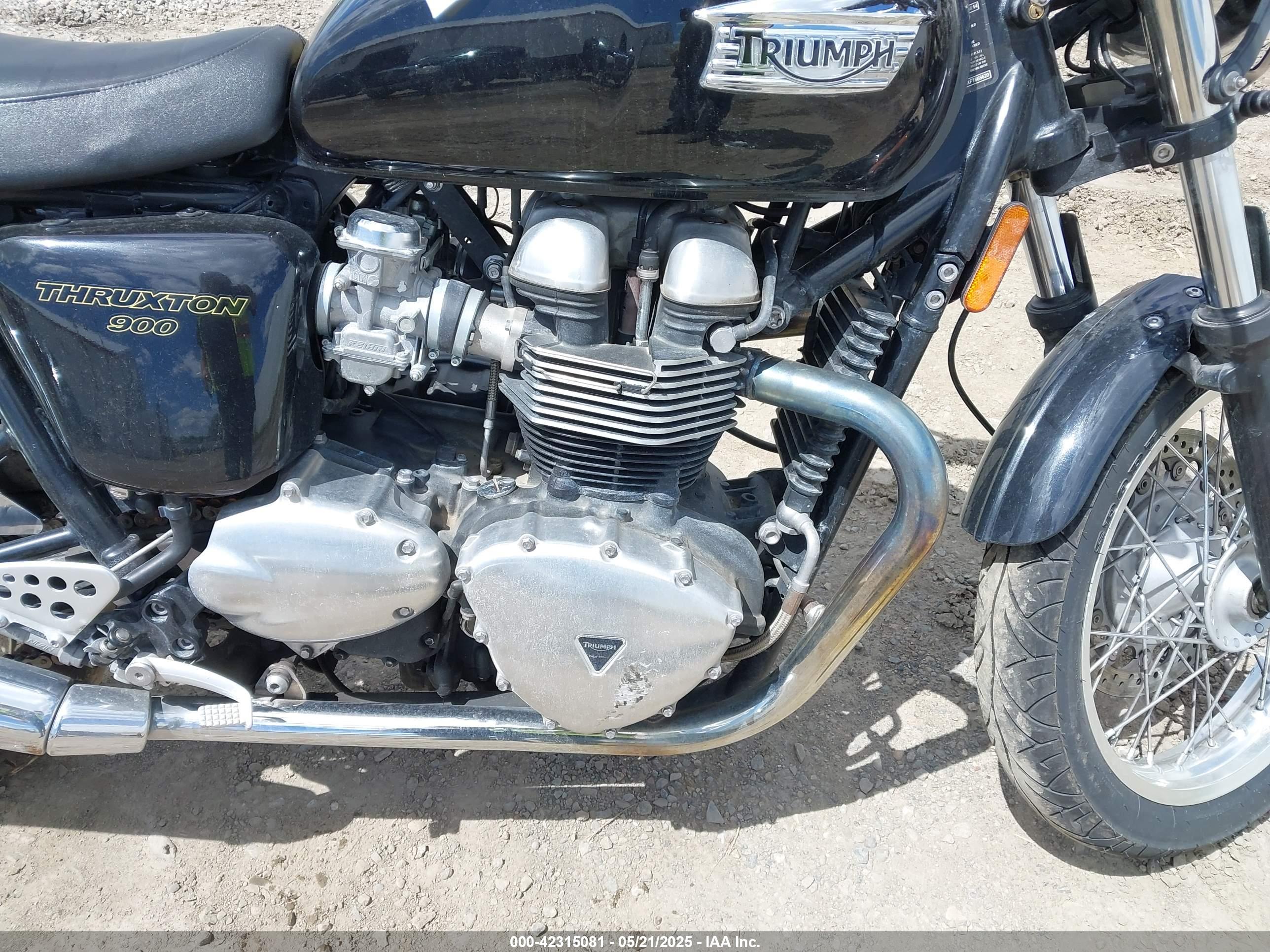 TRIUMPH MOTORCYCLE image 8