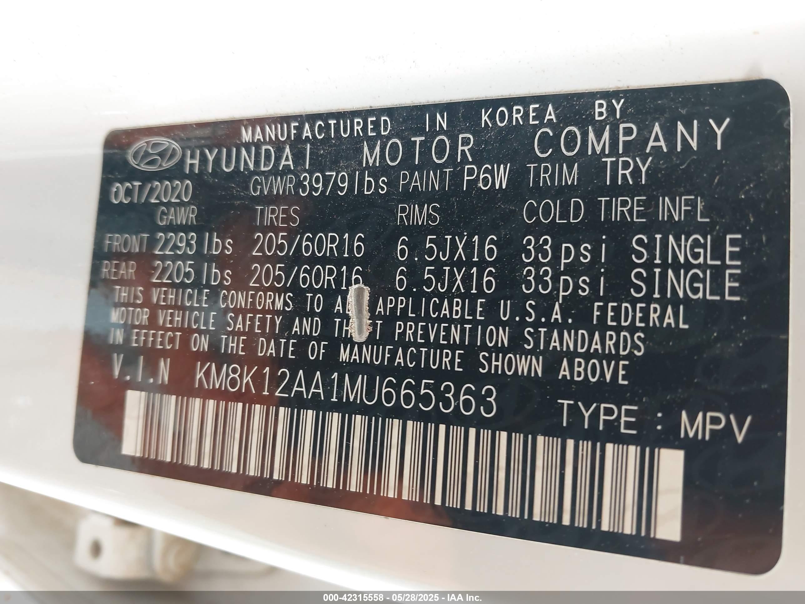 HYUNDAI KONA image 9