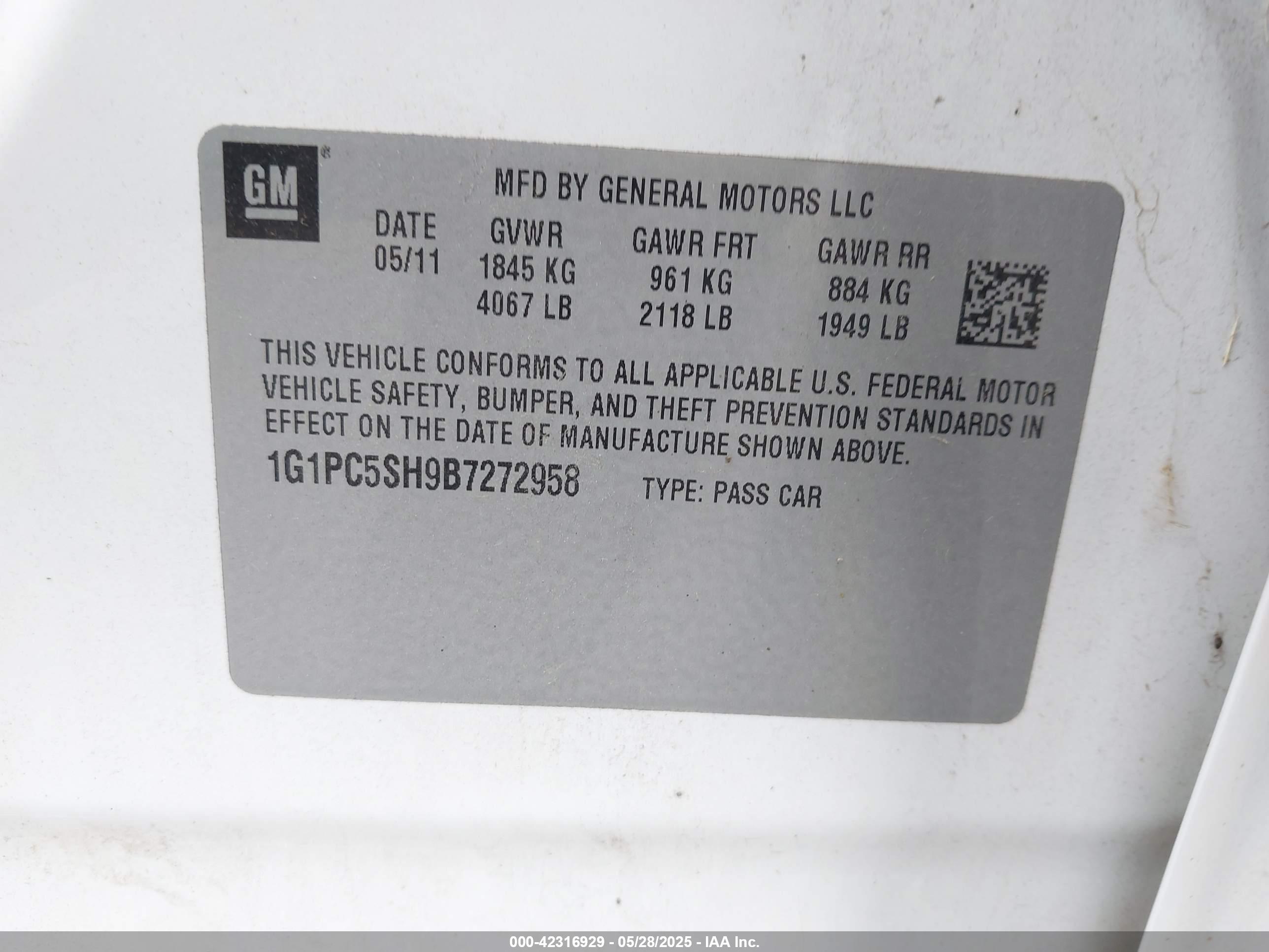 CHEVROLET CRUZE image 9