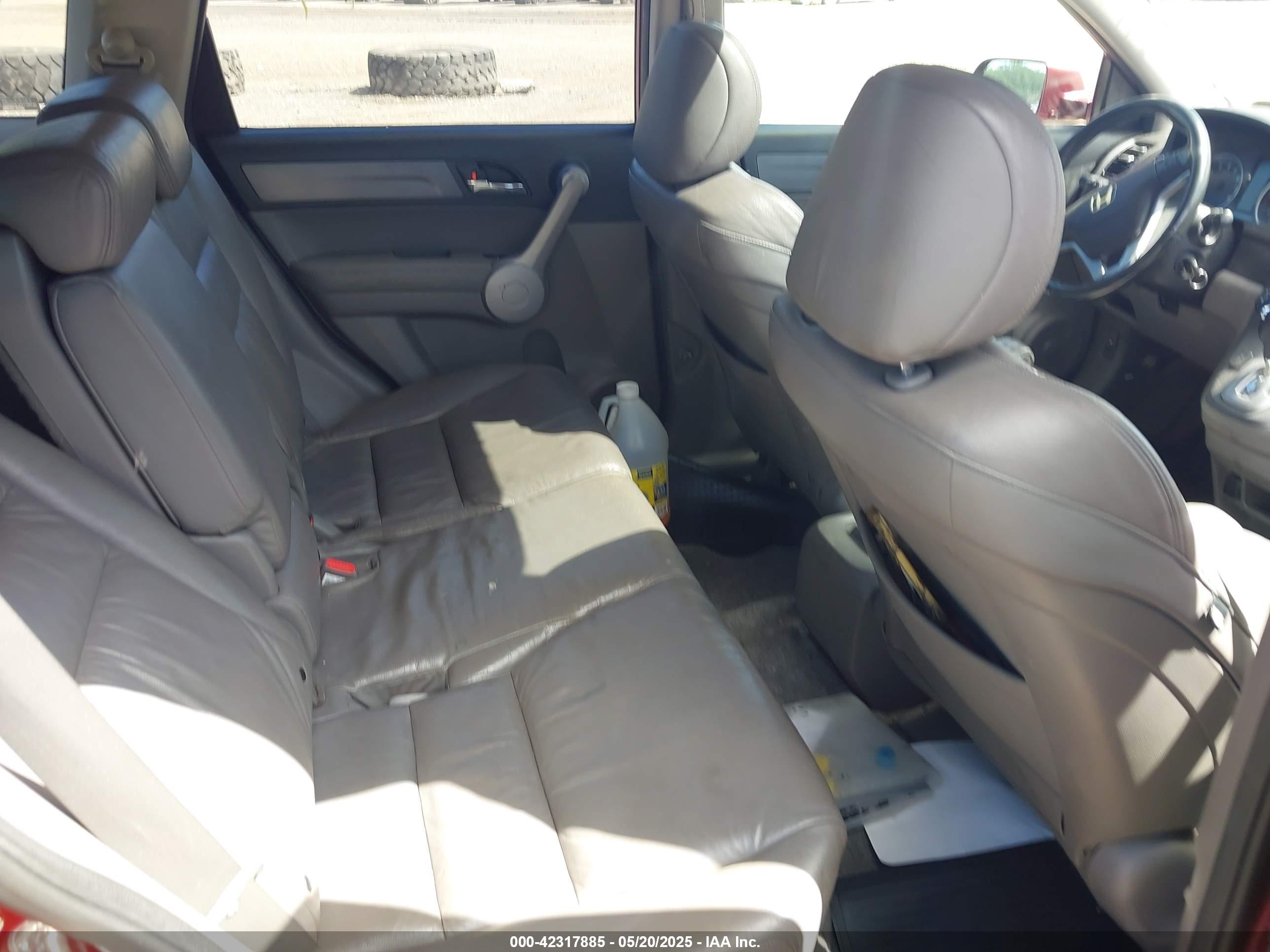 HONDA CR-V image 8