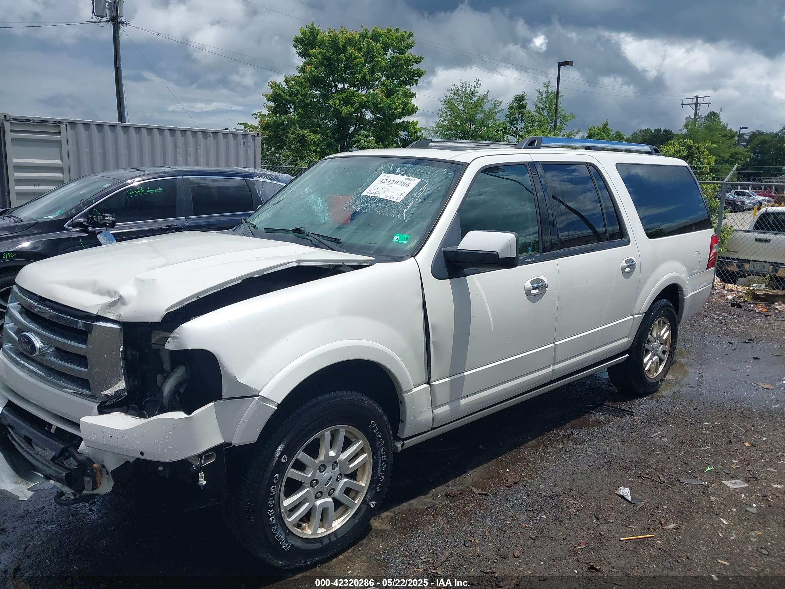 FORD EXPEDITION image 2
