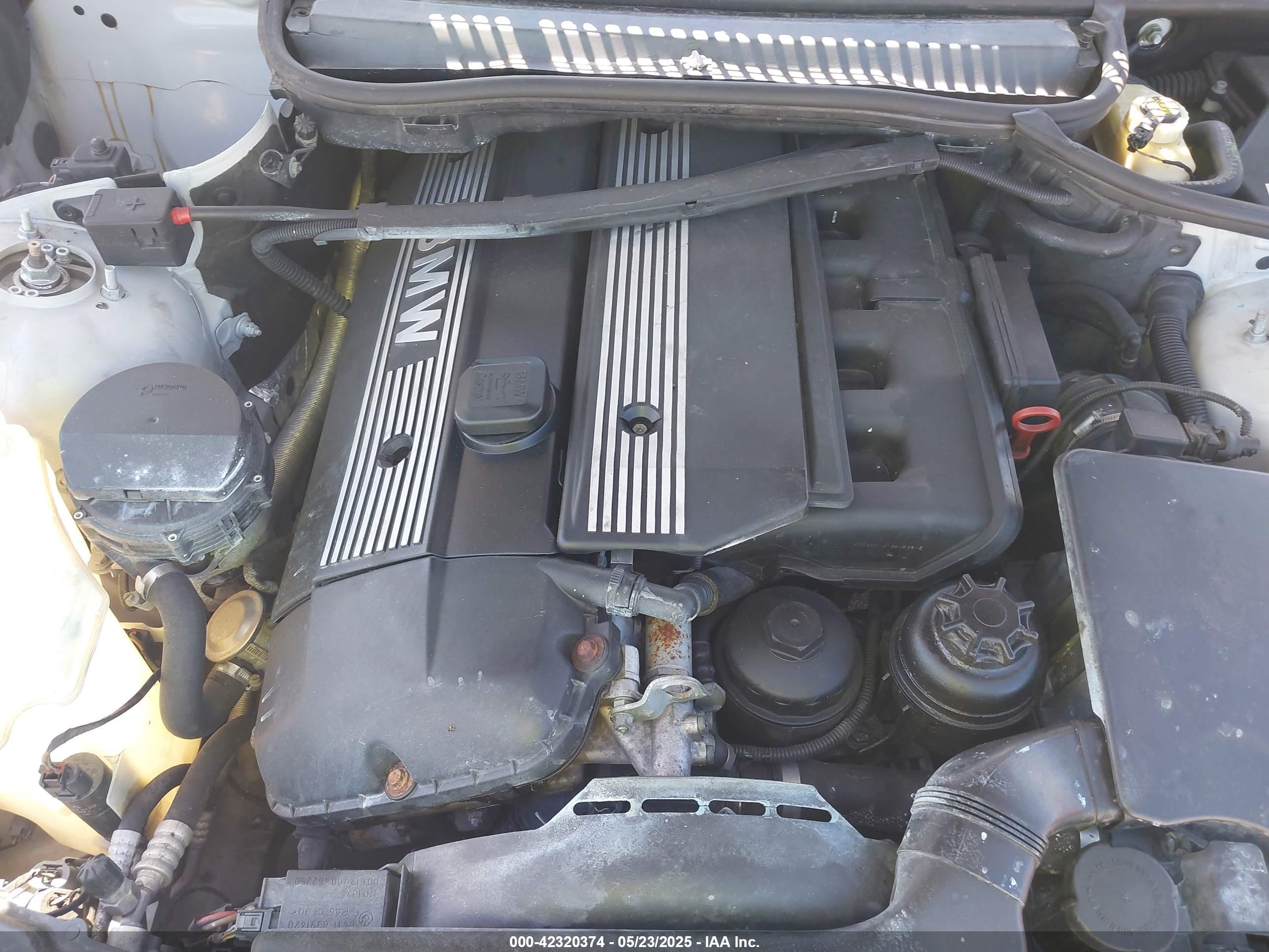 BMW 330CI image 10