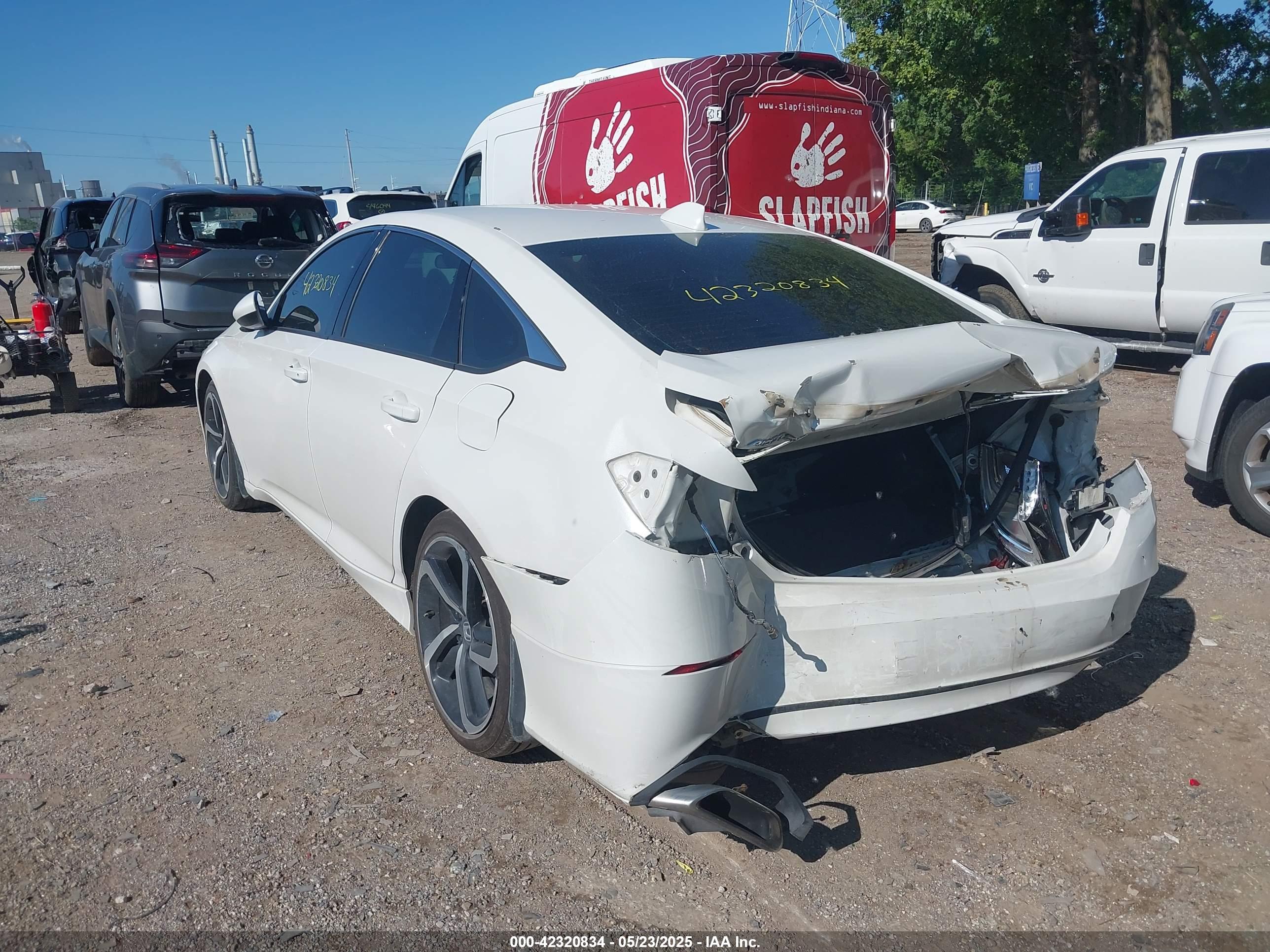 HONDA ACCORD image 3
