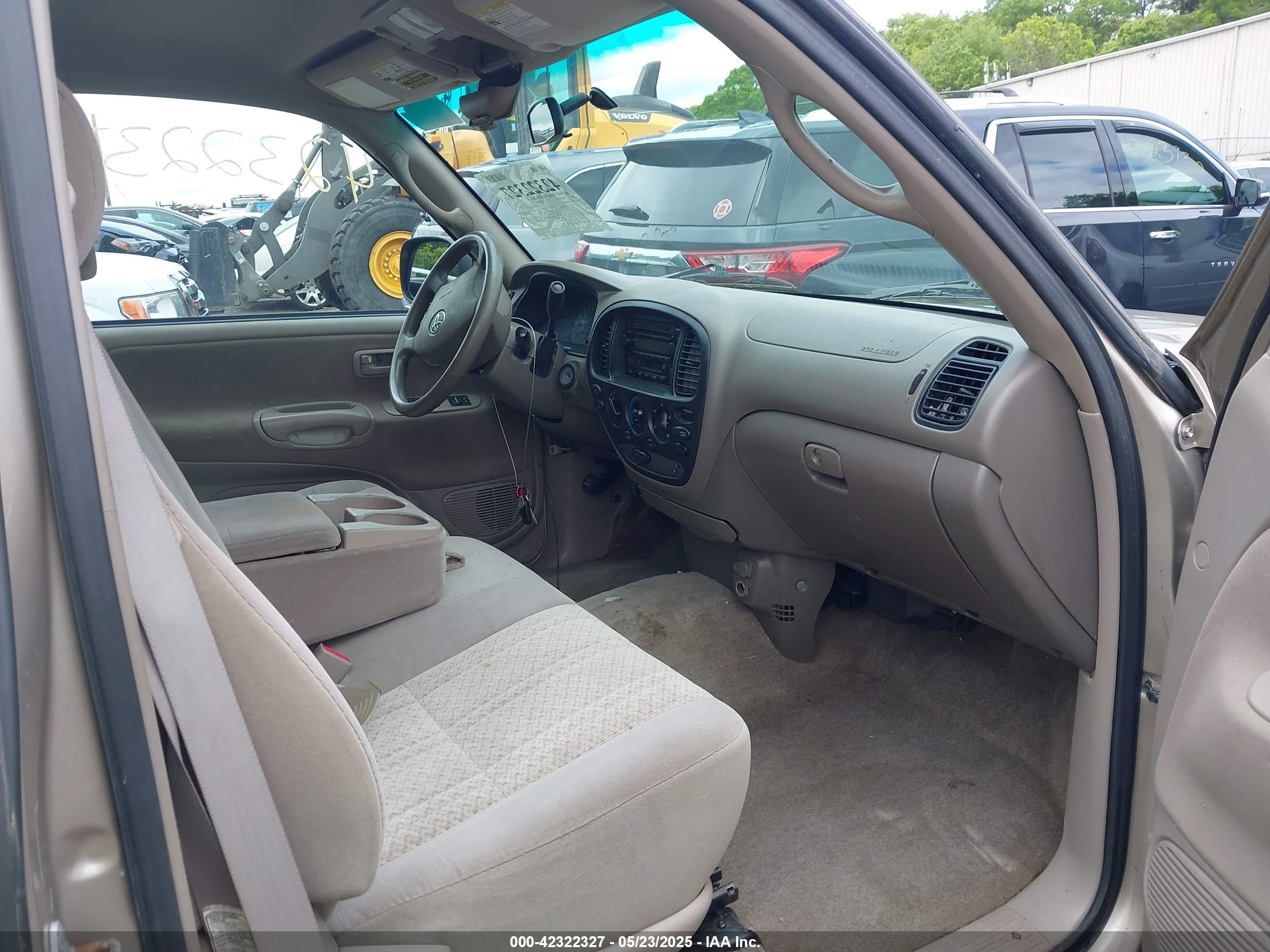 TOYOTA TUNDRA image 5
