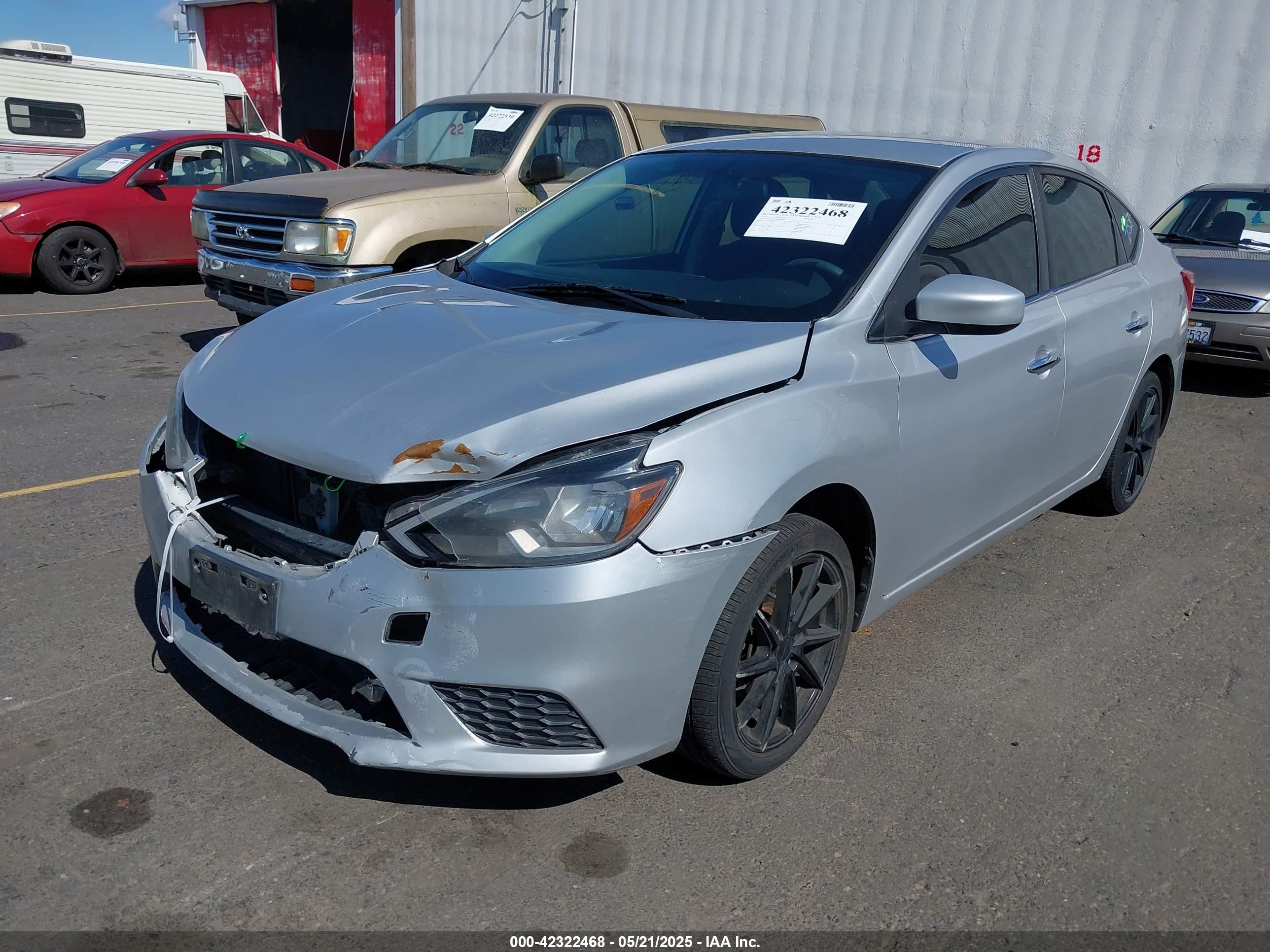 NISSAN SENTRA image 2