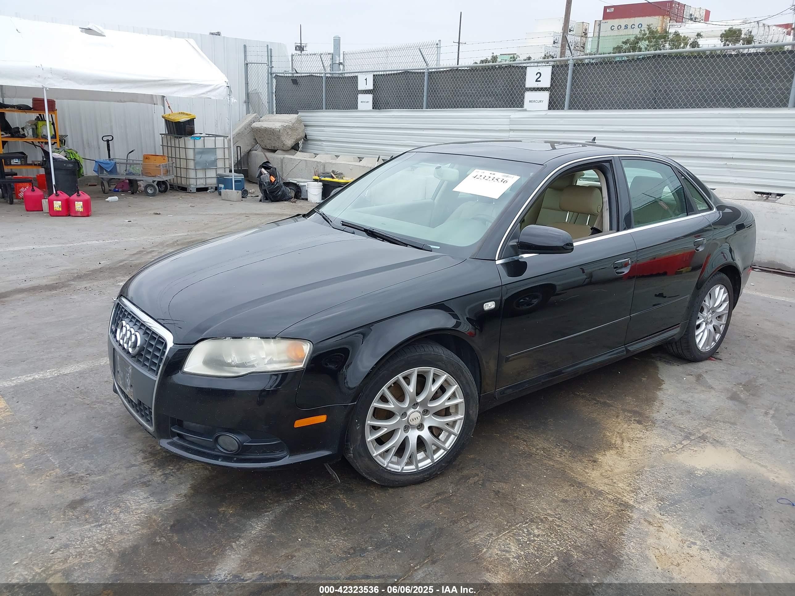 AUDI A4 image 2