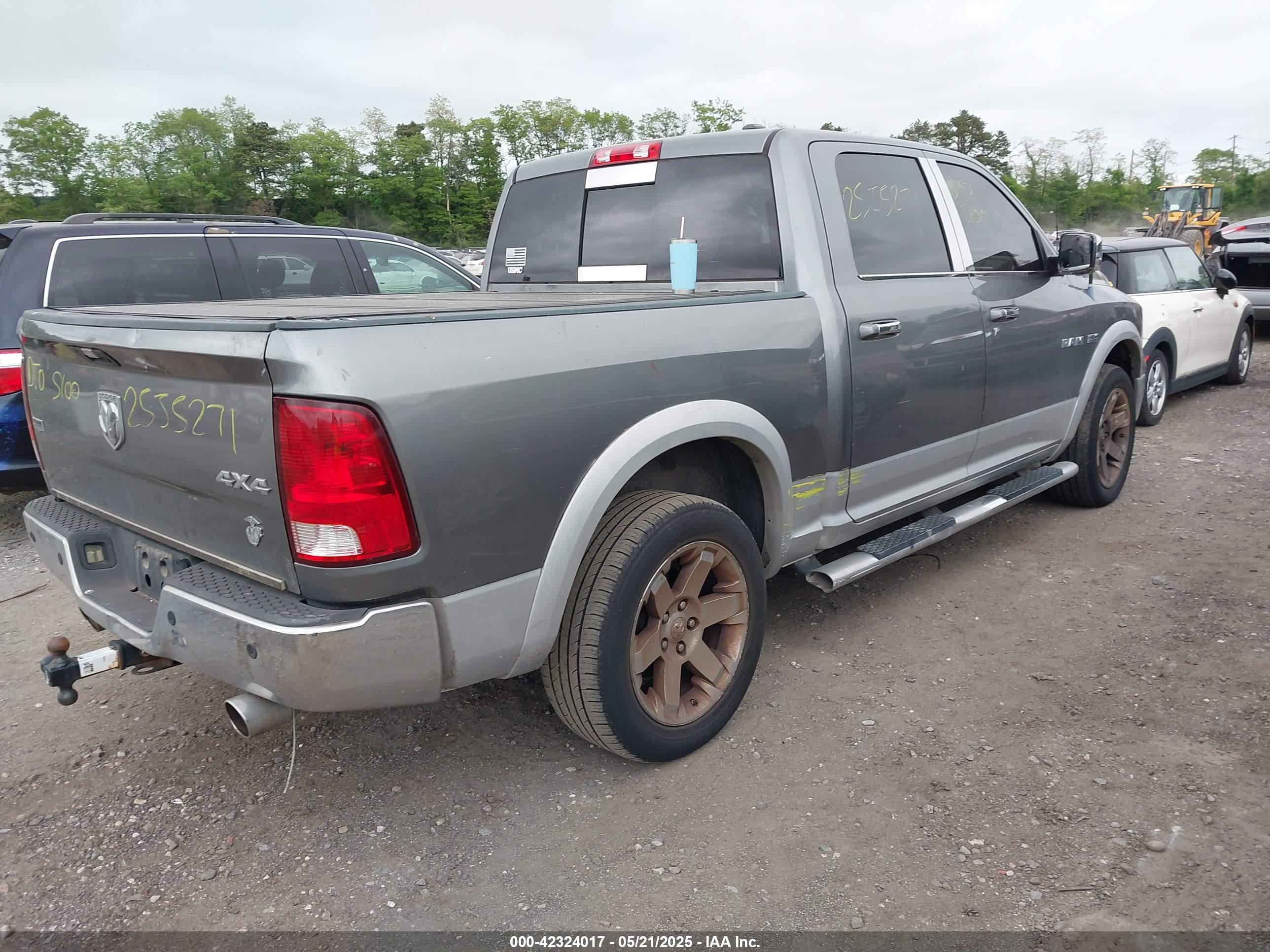 DODGE RAM image 4
