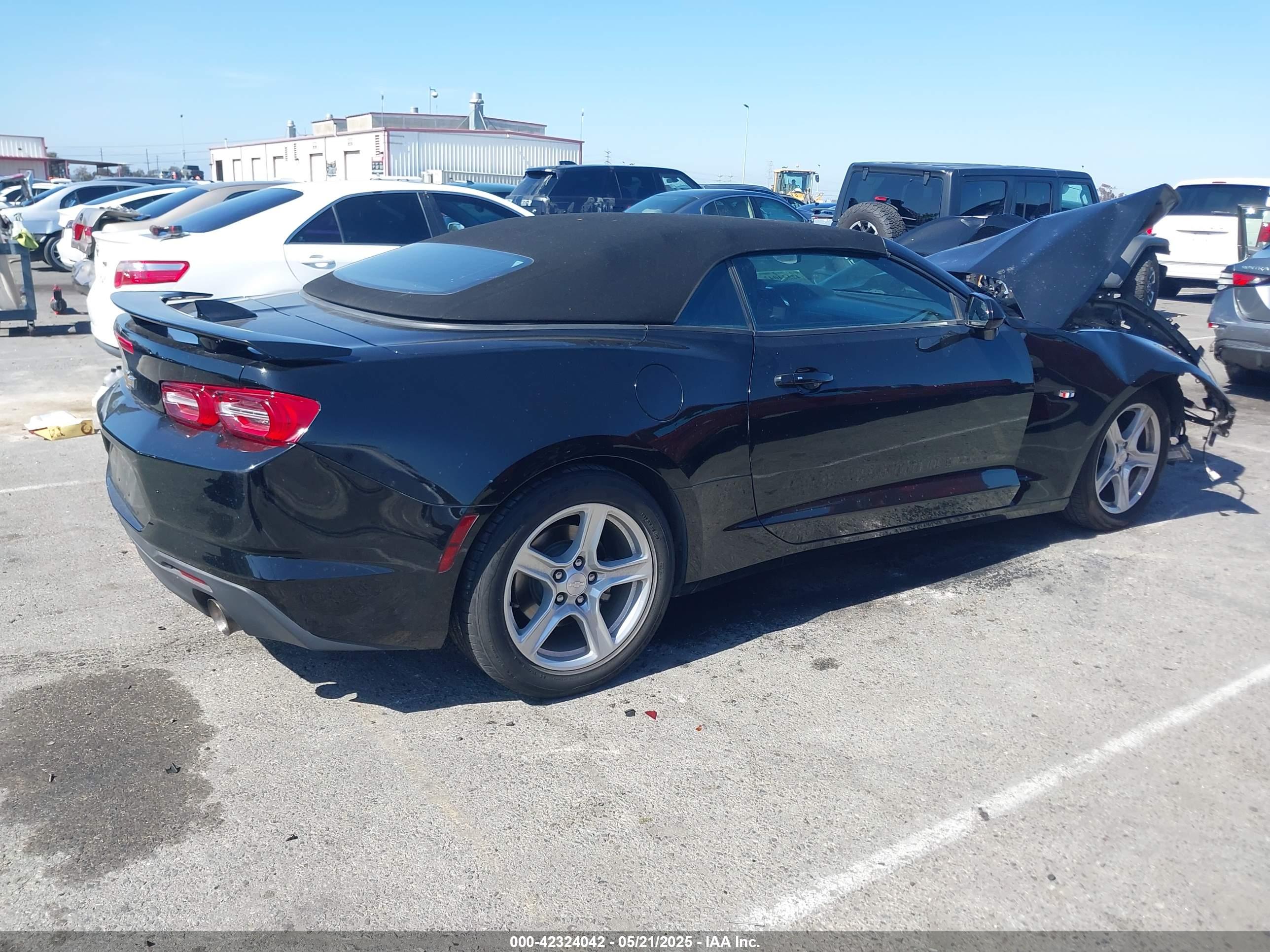 CHEVROLET CAMARO image 4