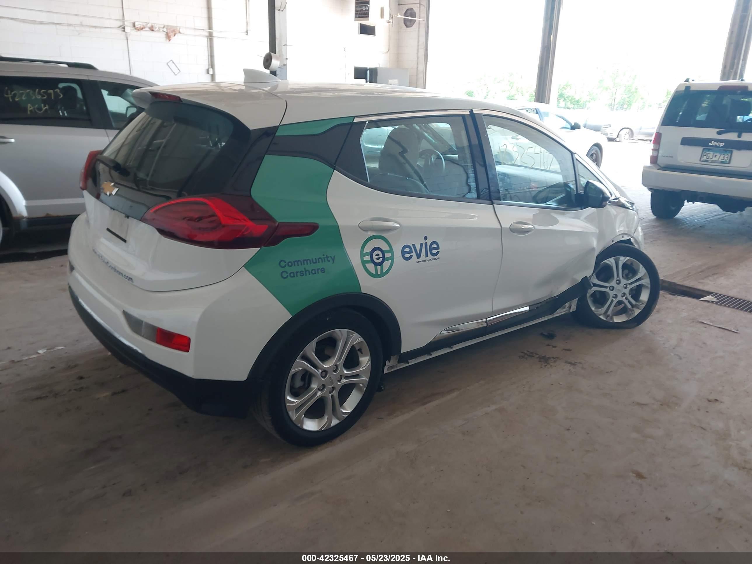 CHEVROLET BOLT image 4