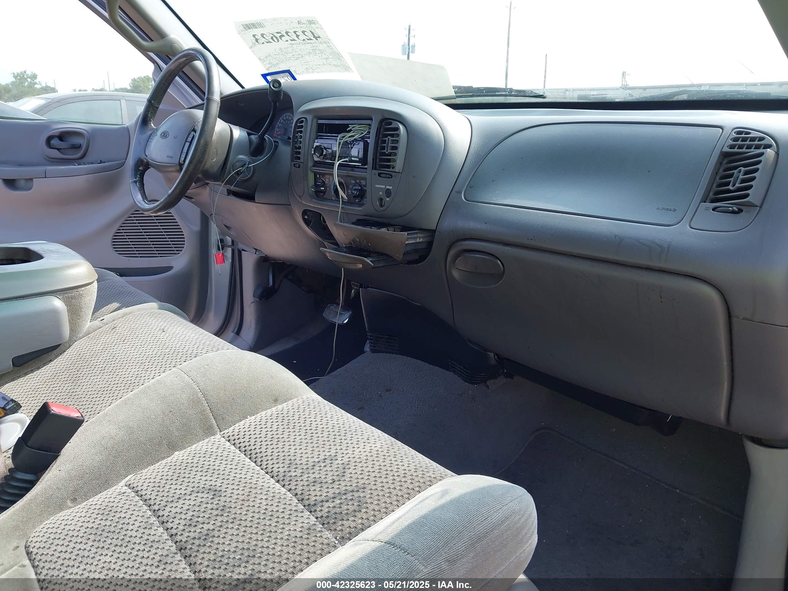 FORD F-150 image 5