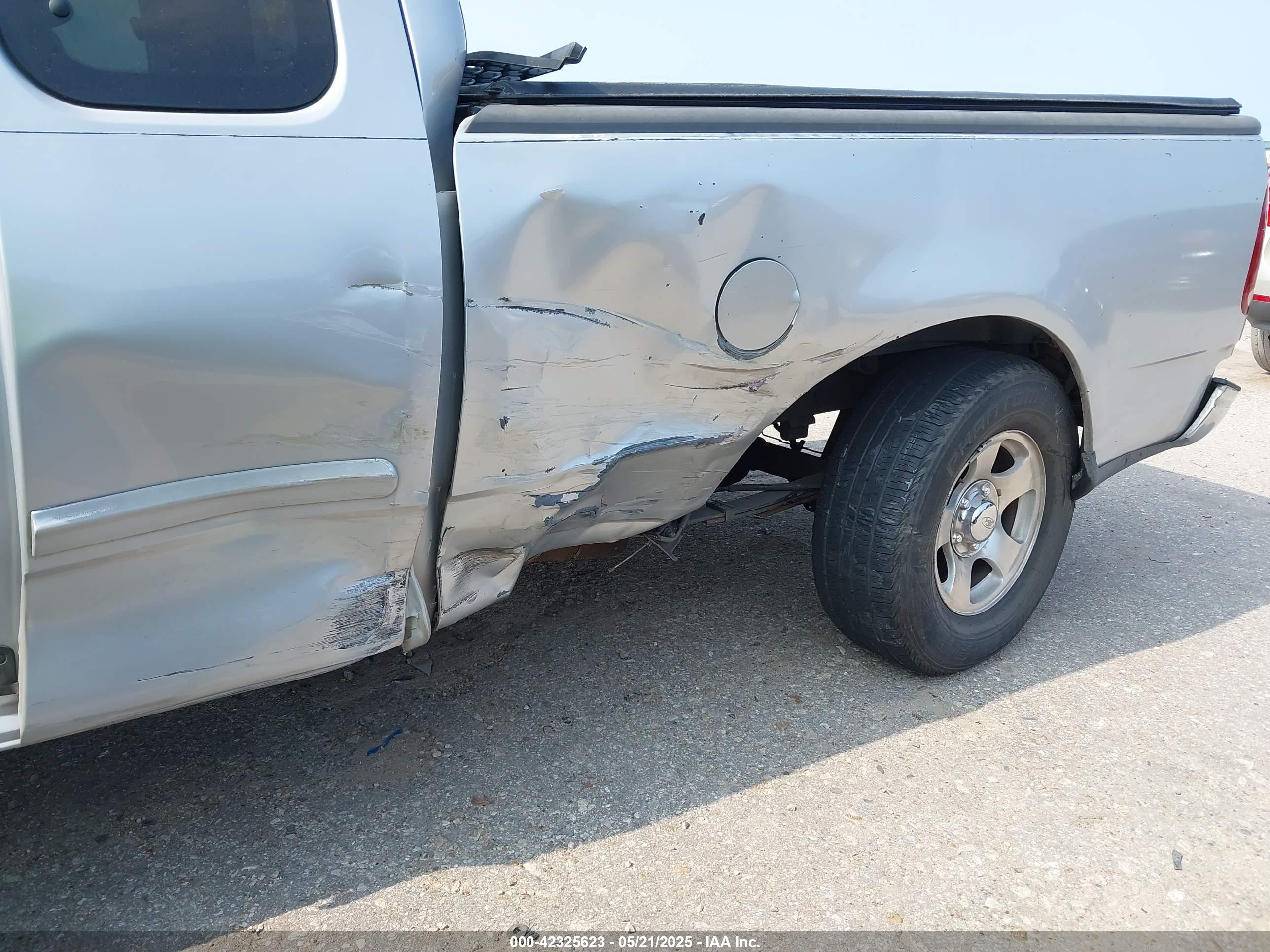 FORD F-150 image 6