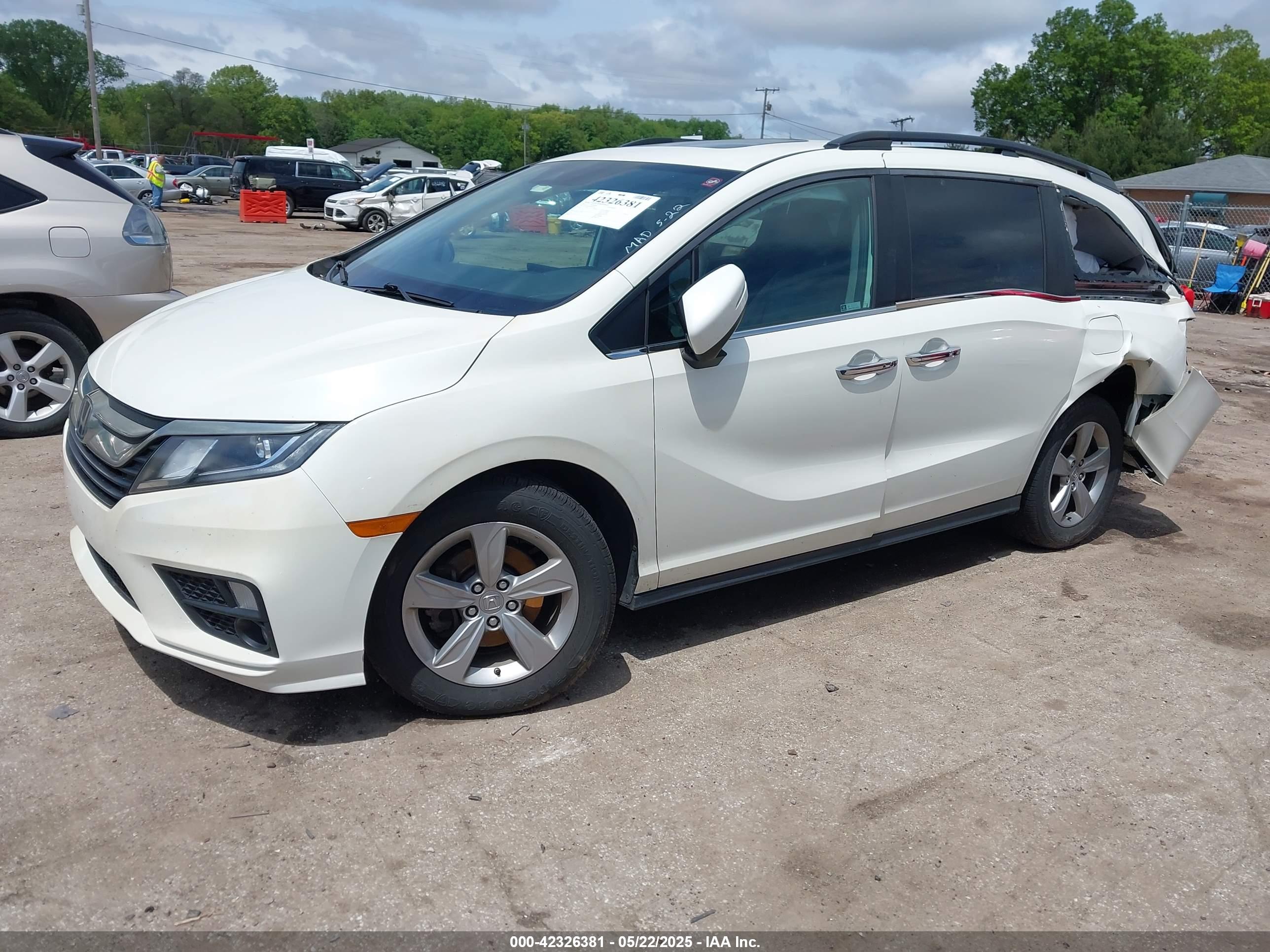 HONDA ODYSSEY image 2