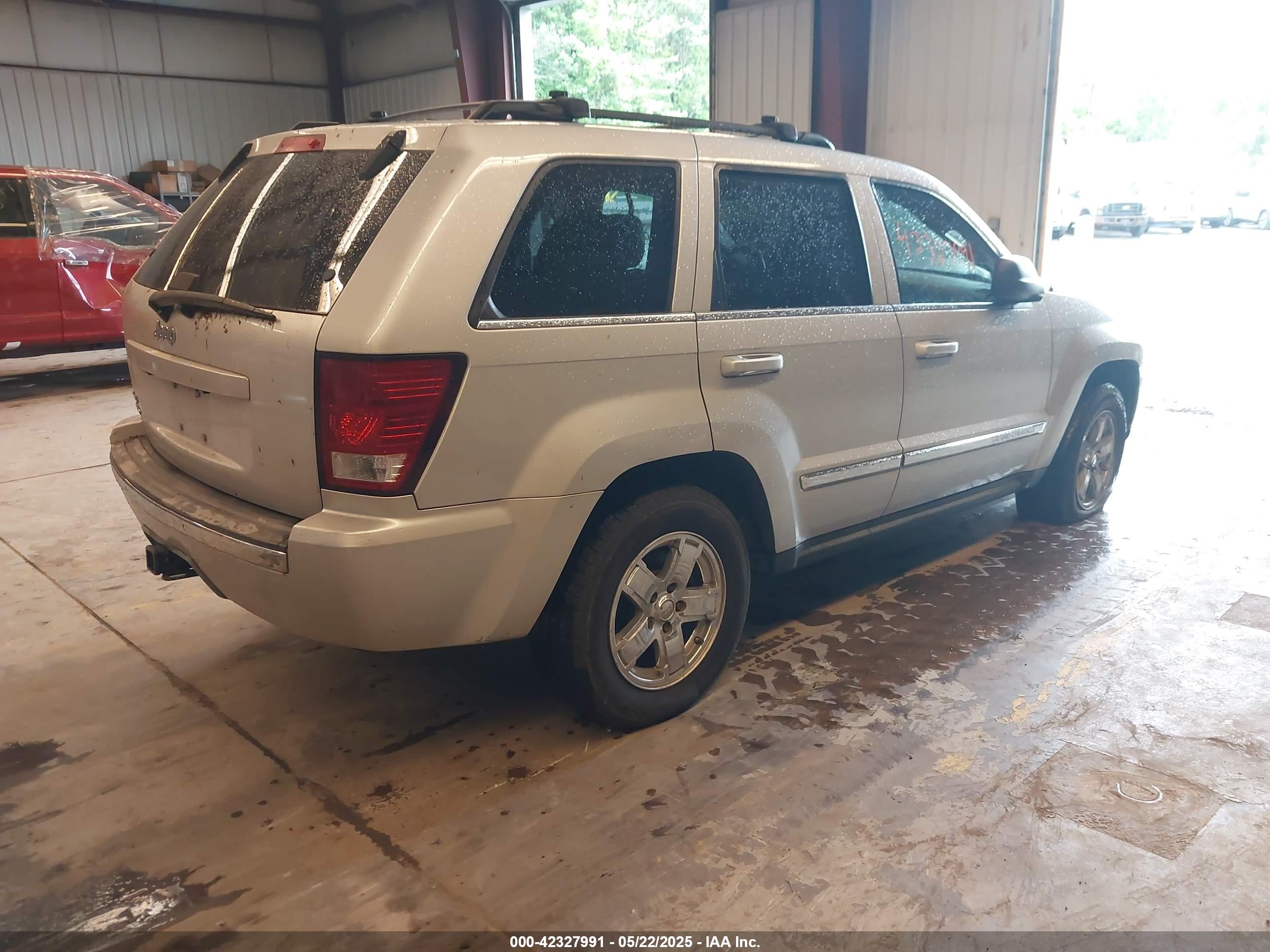 JEEP GRAND image 4