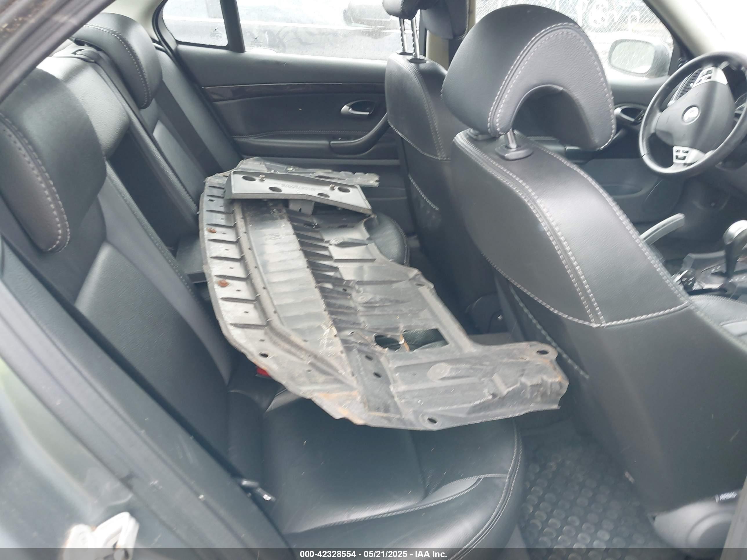SAAB 9-3 image 8