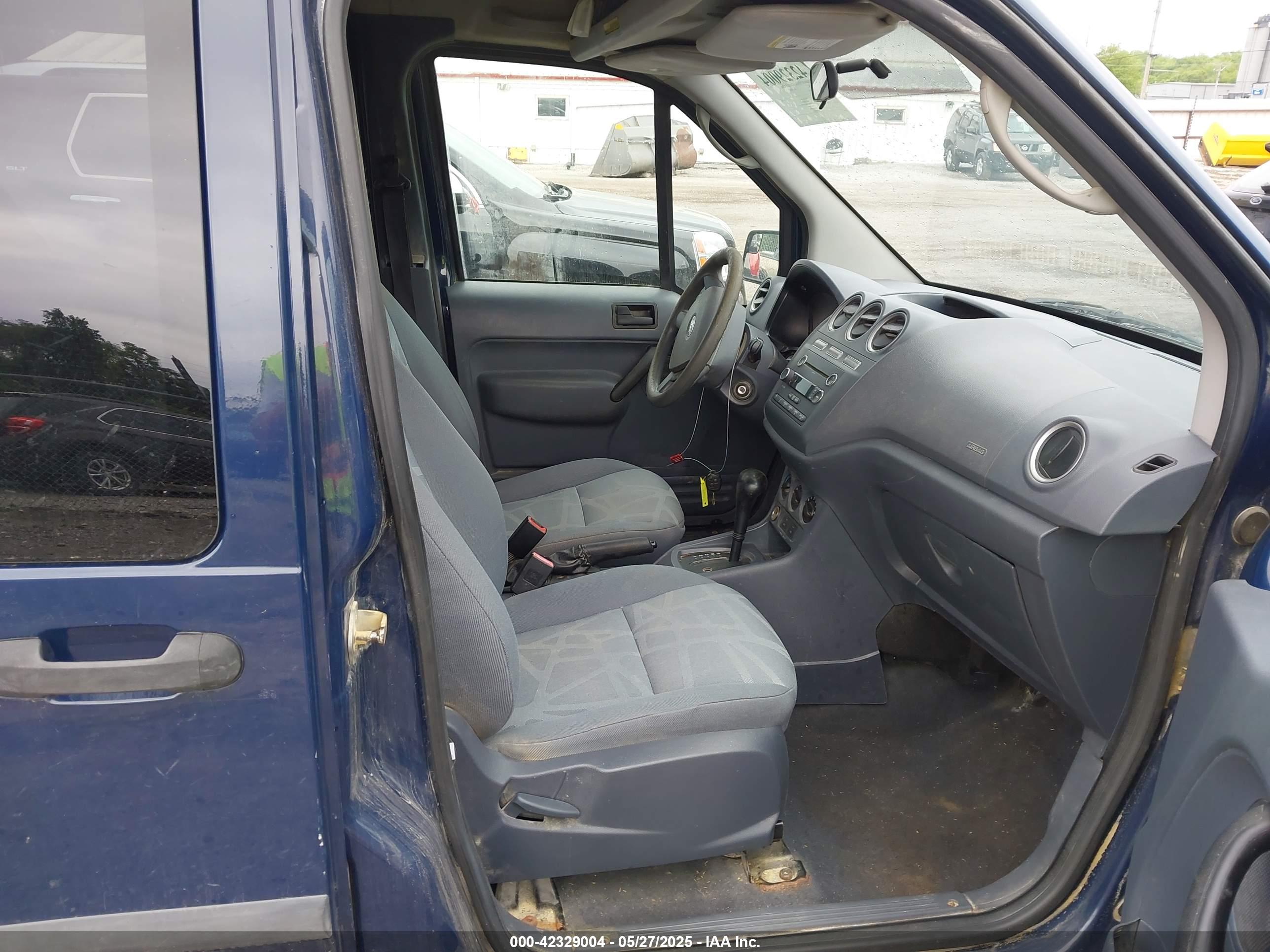 FORD TRANSIT image 5