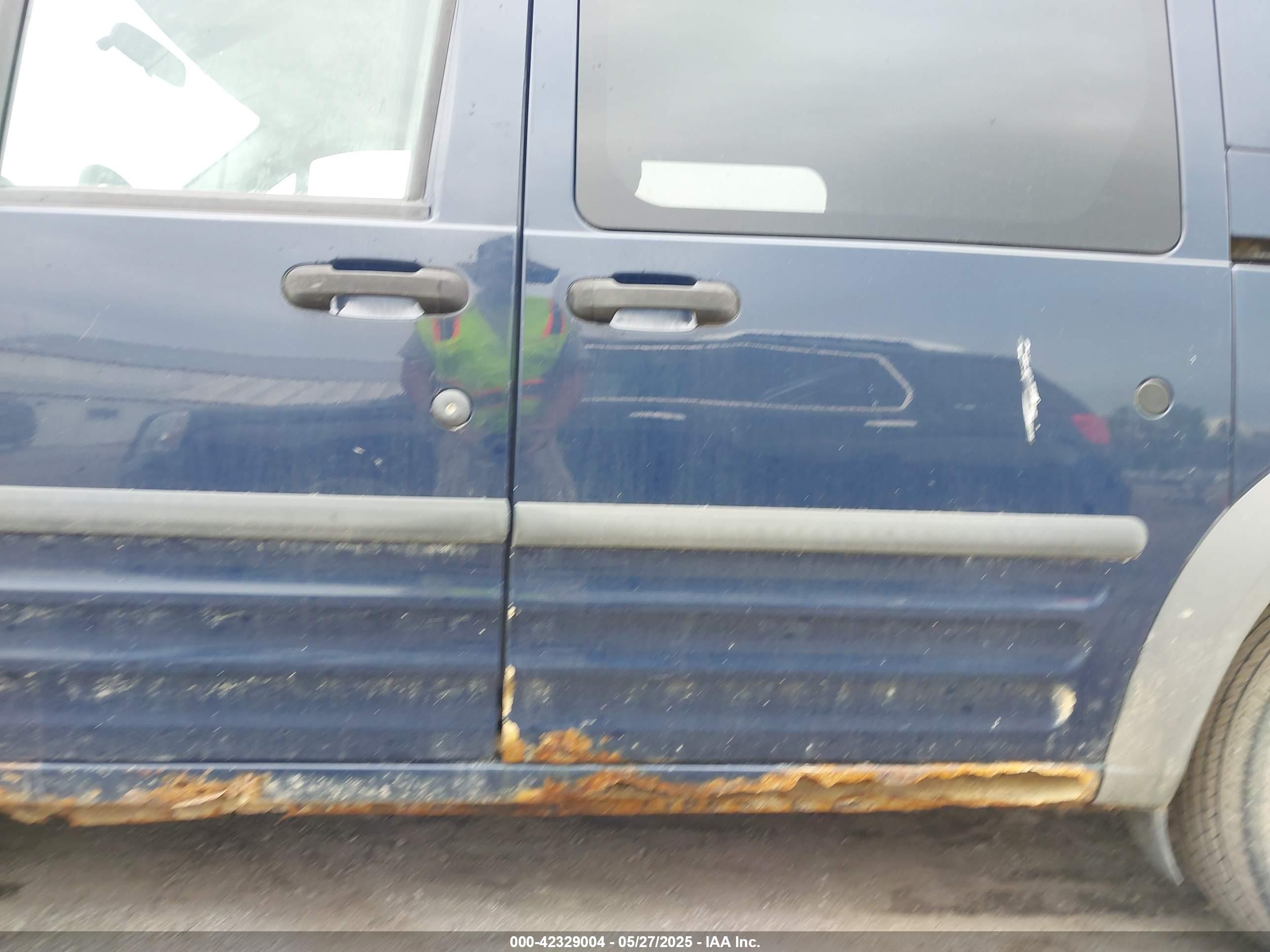 FORD TRANSIT image 6