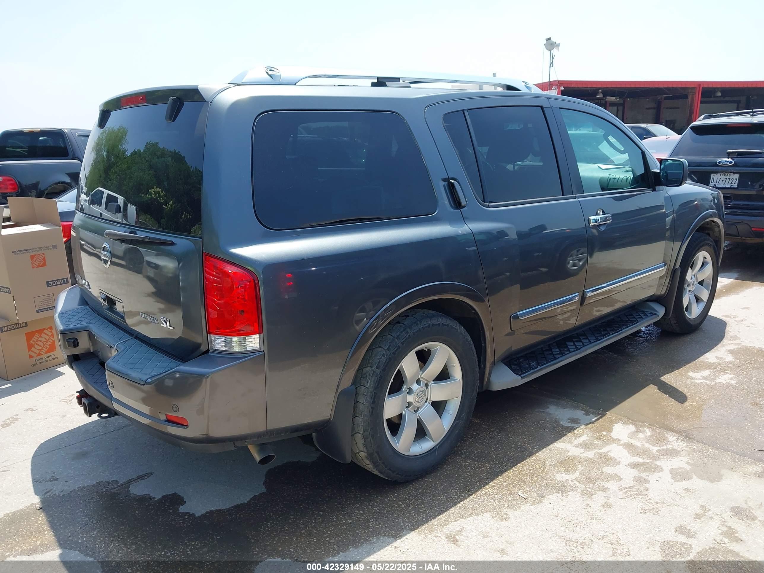 NISSAN ARMADA image 4