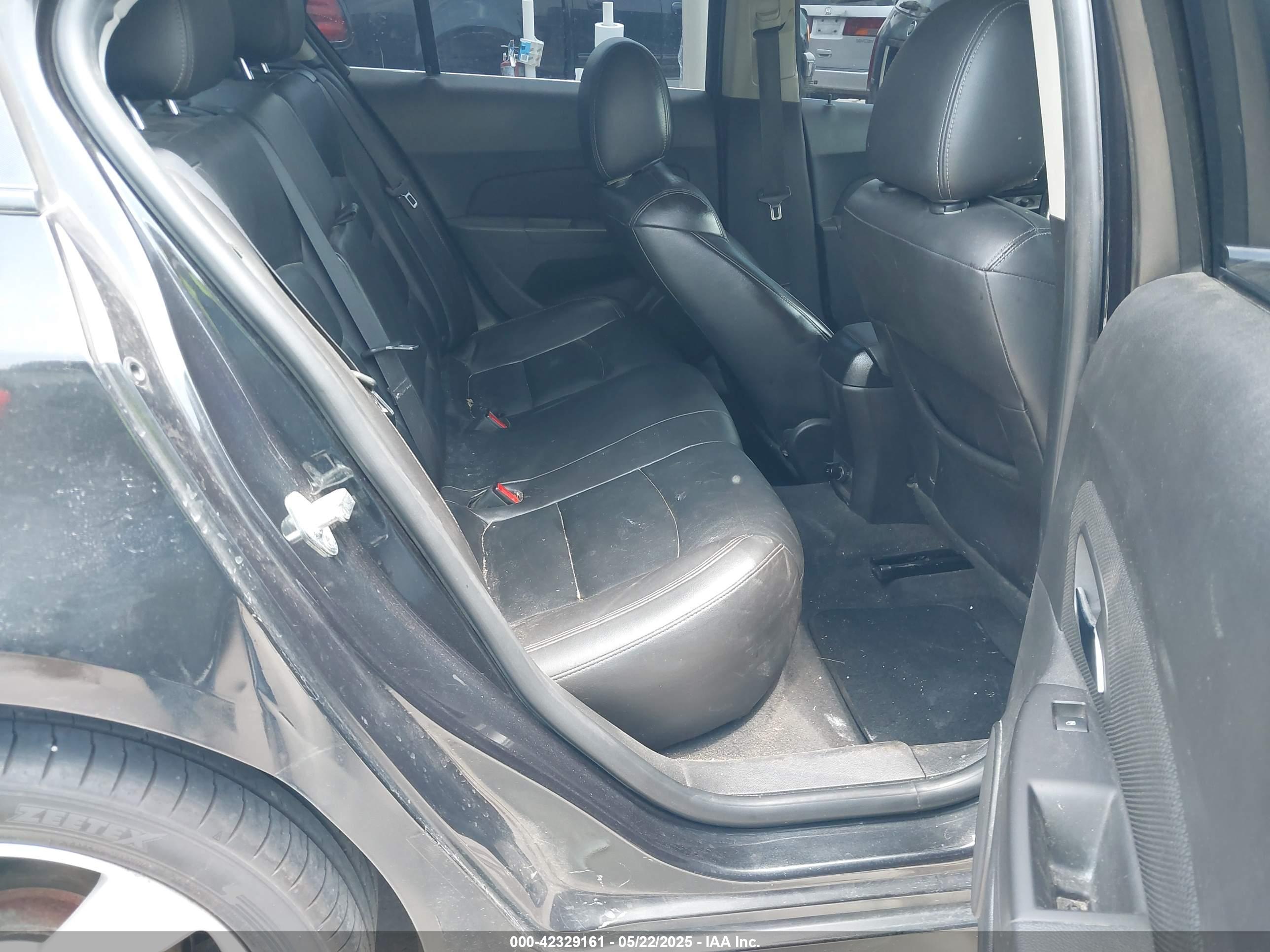 CHEVROLET CRUZE image 8