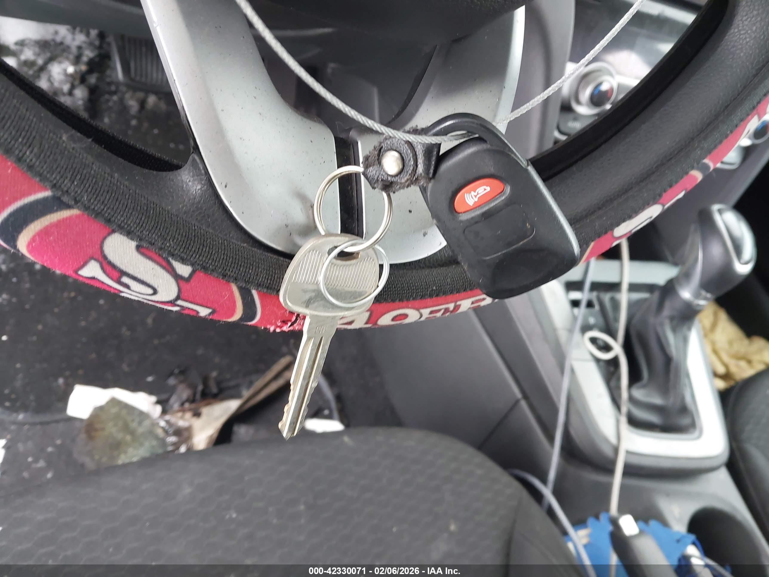 HYUNDAI ELANTRA image 11