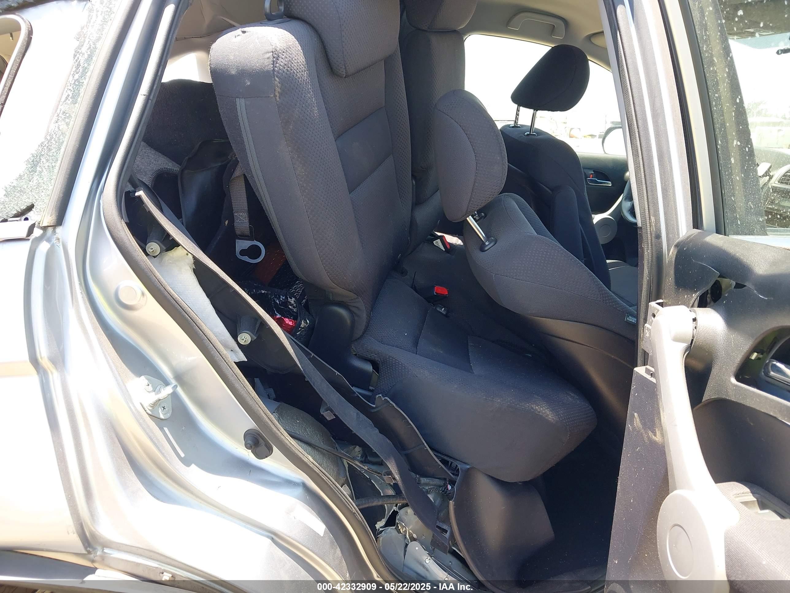 HONDA CR-V image 8