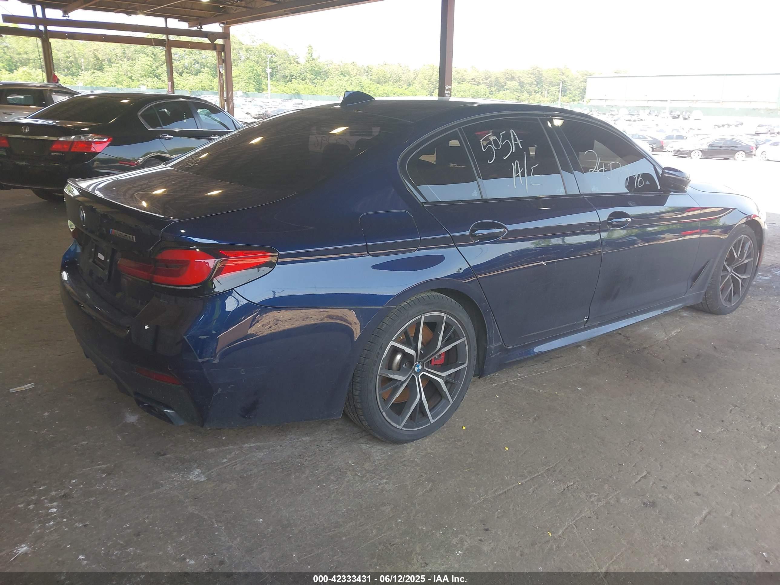 BMW M550I image 4