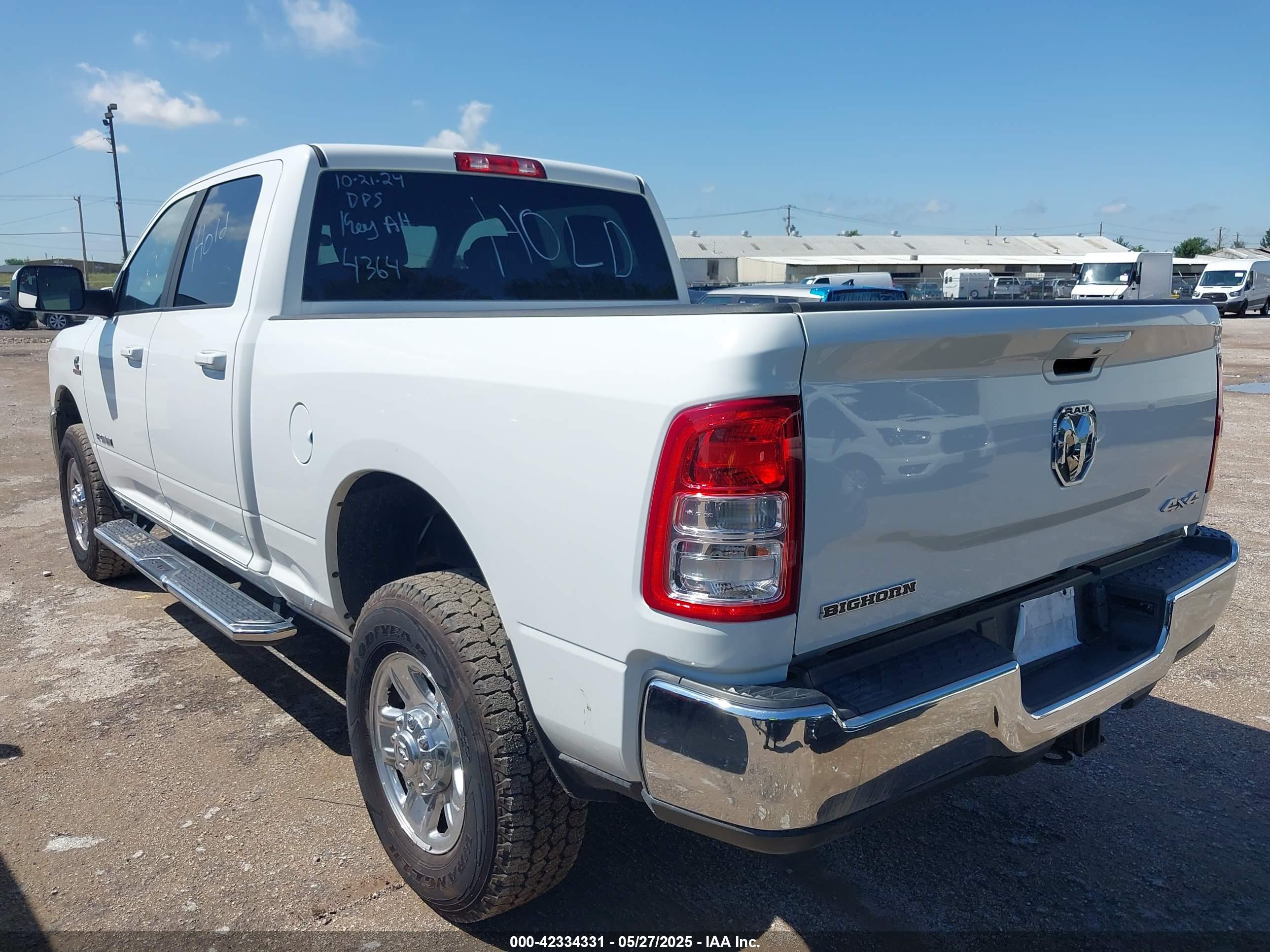 RAM 2500 image 3