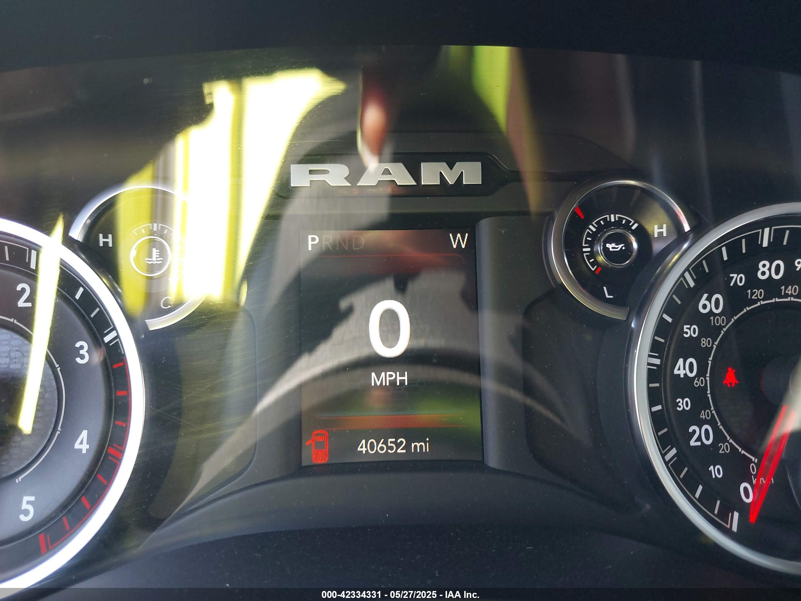 RAM 2500 image 7