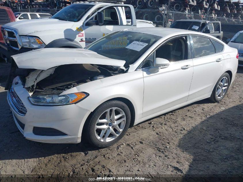 FORD FUSION image 2