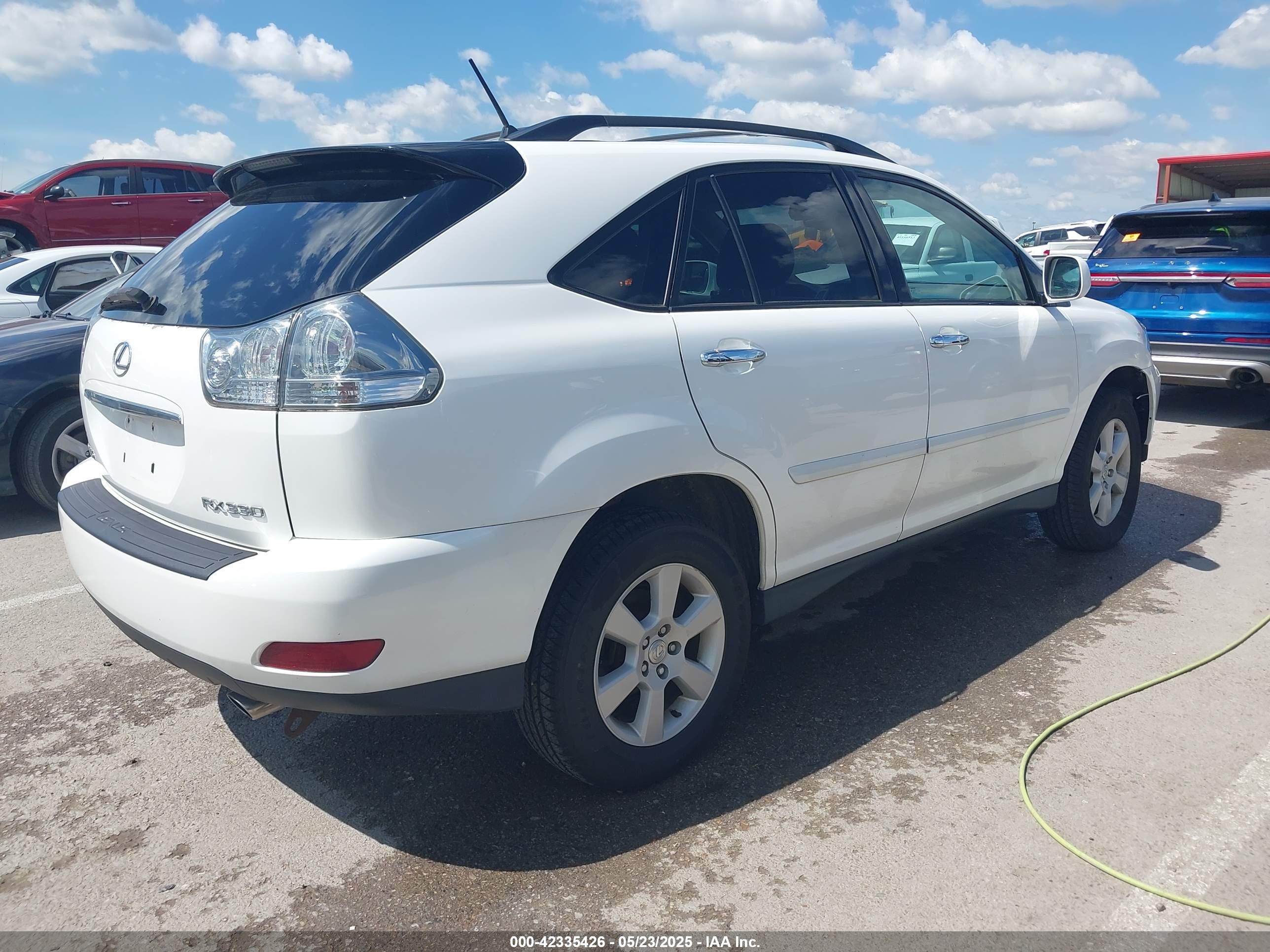 LEXUS RX image 4