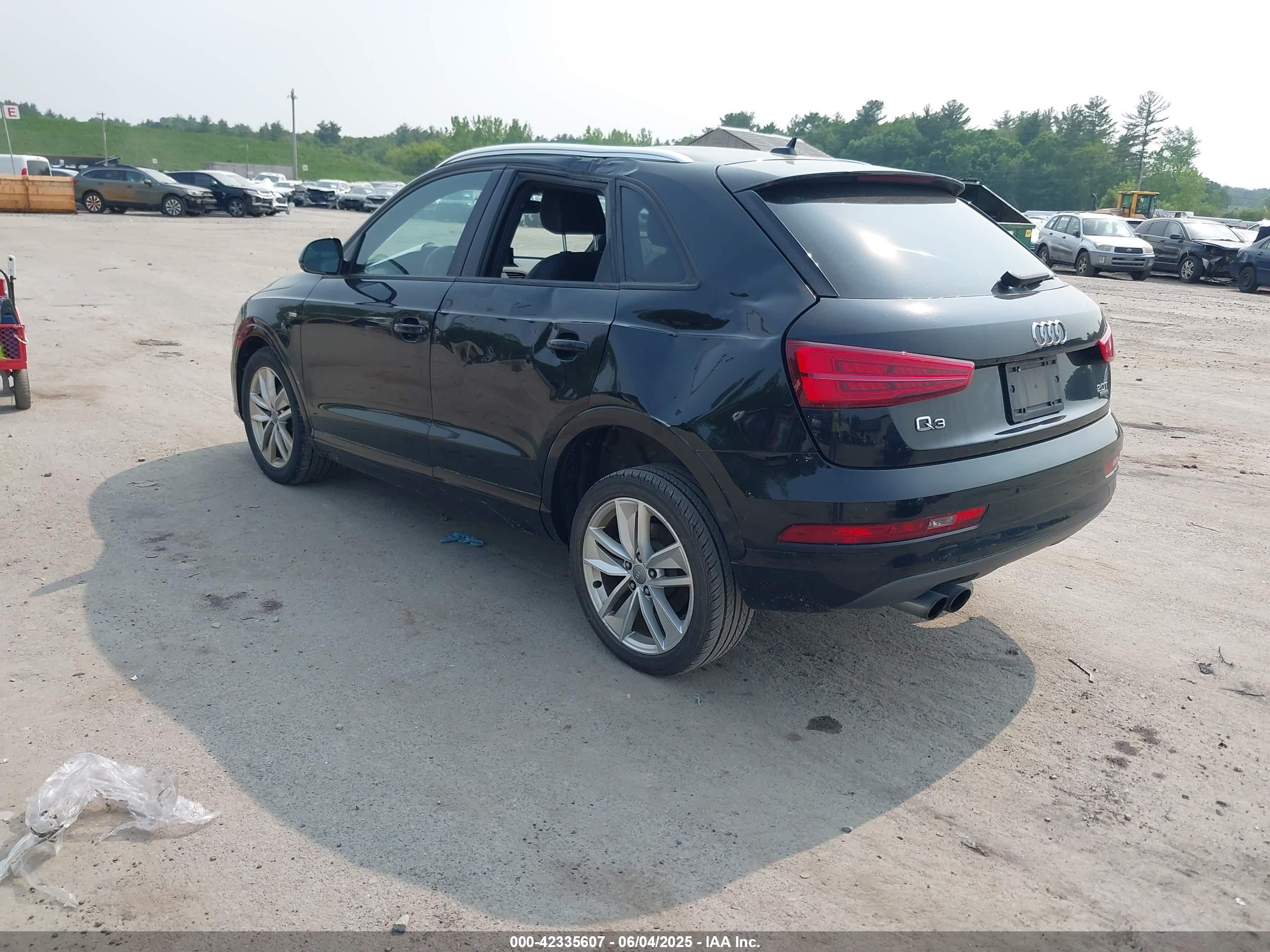 AUDI Q3 image 3