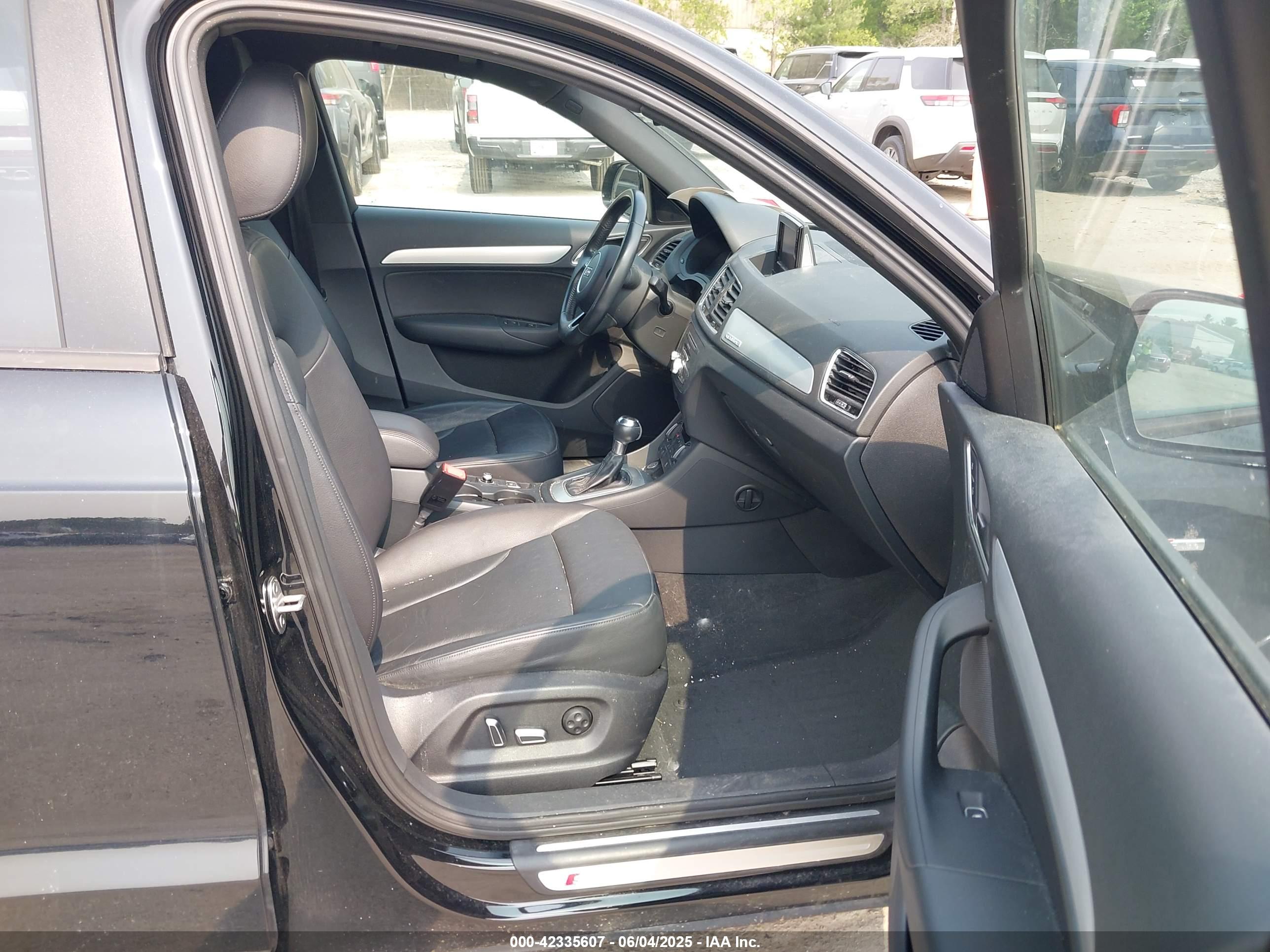 AUDI Q3 image 5
