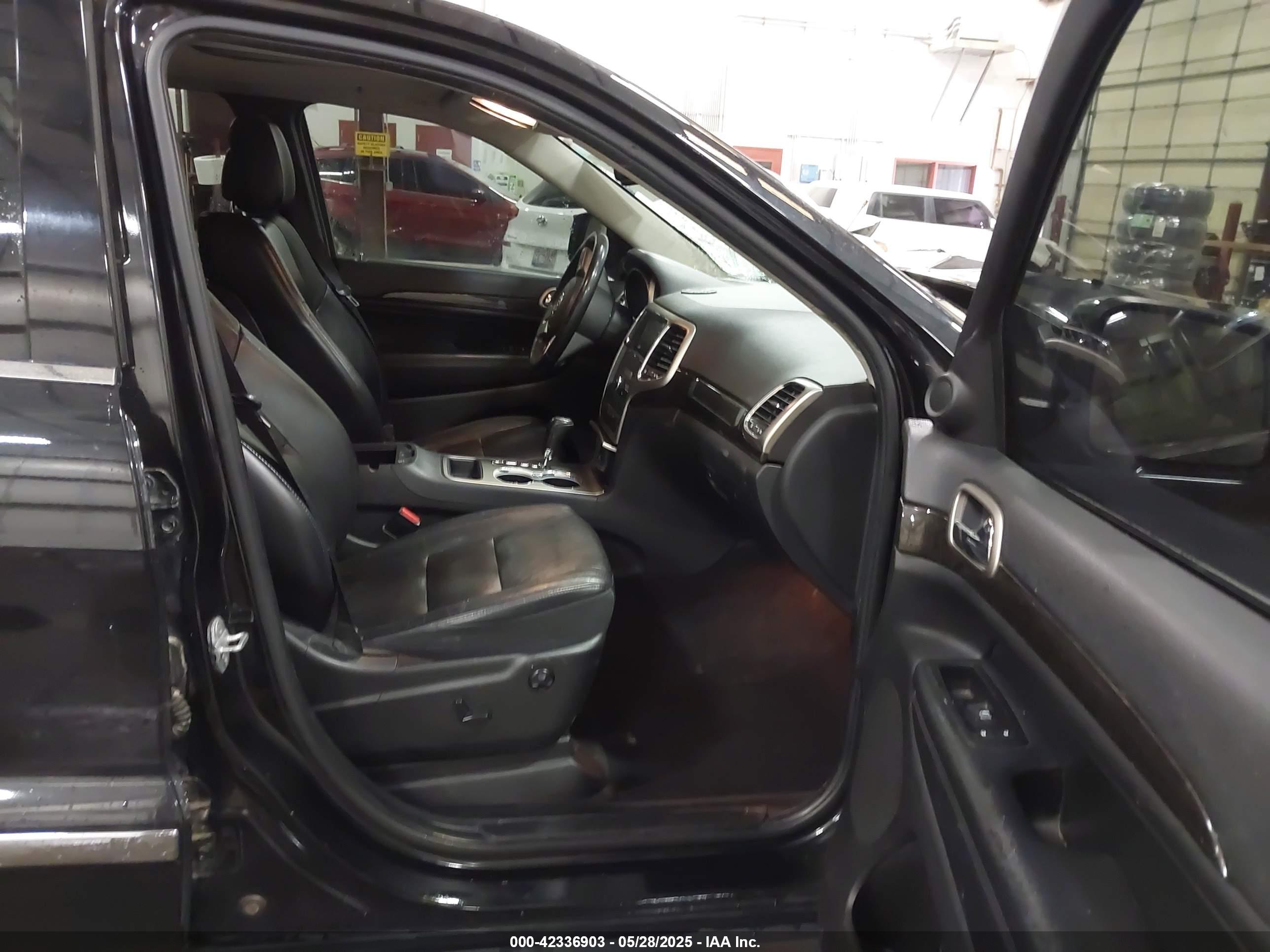JEEP GRAND image 5