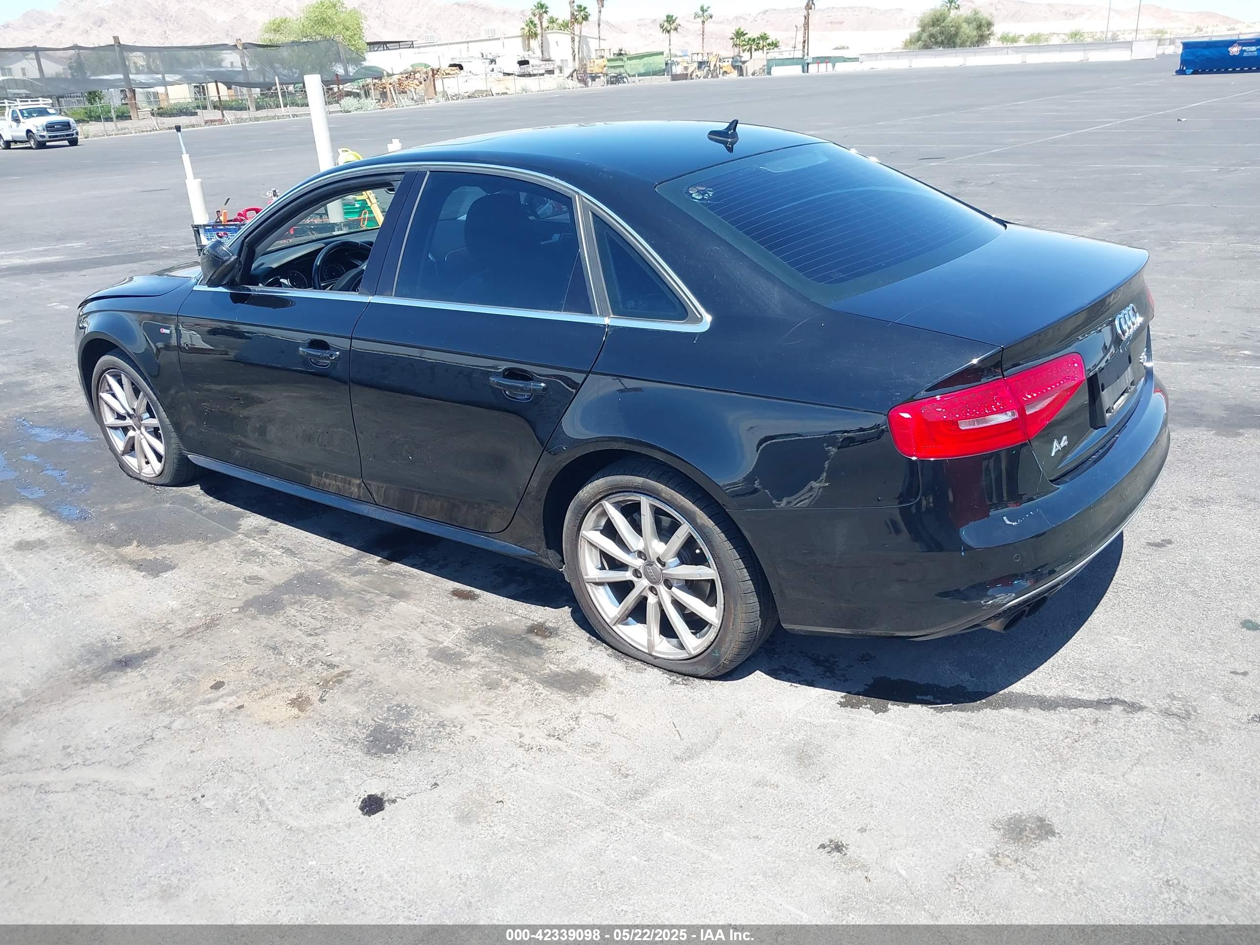 AUDI A4 image 3