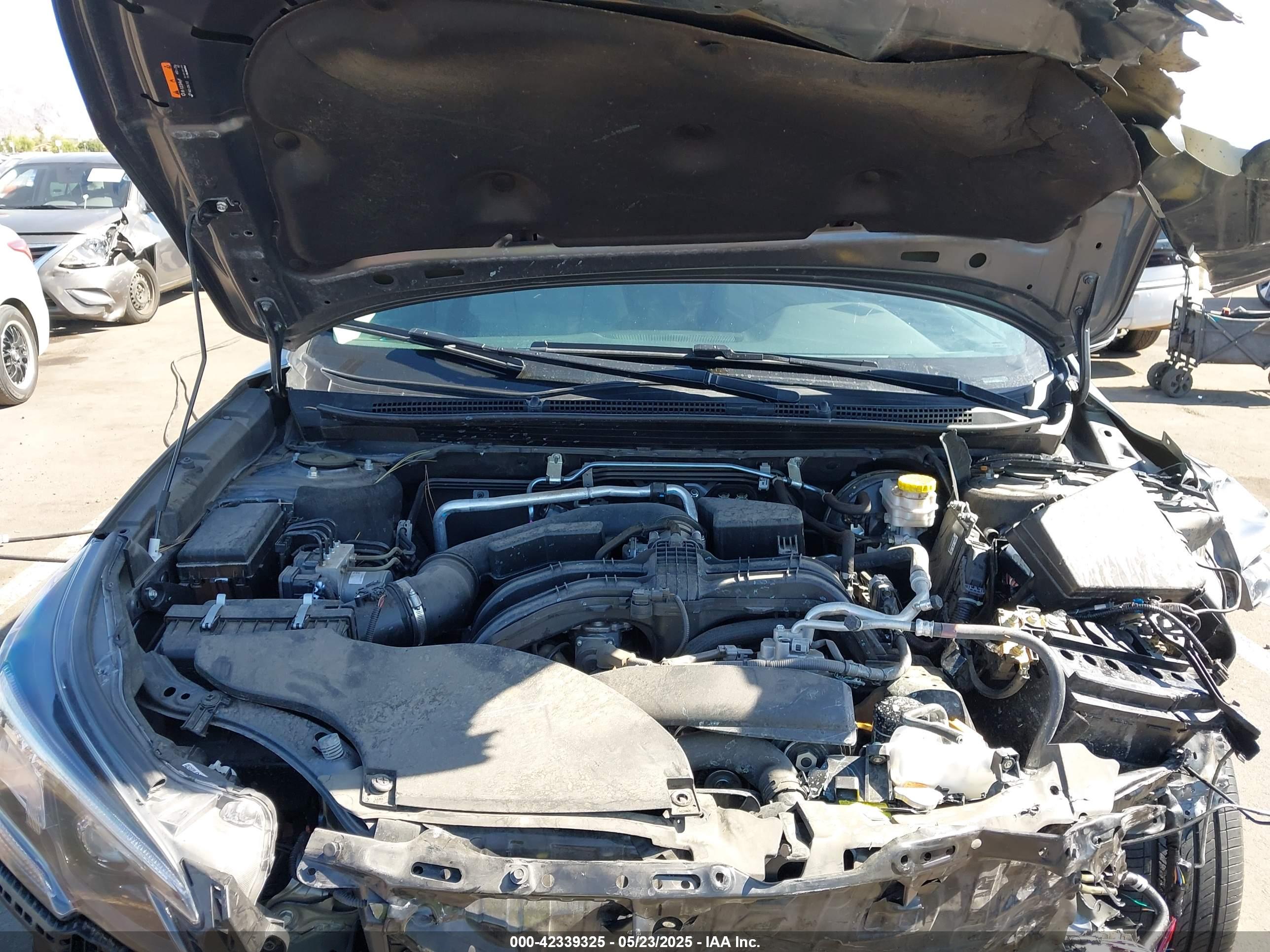 SUBARU OUTBACK image 10