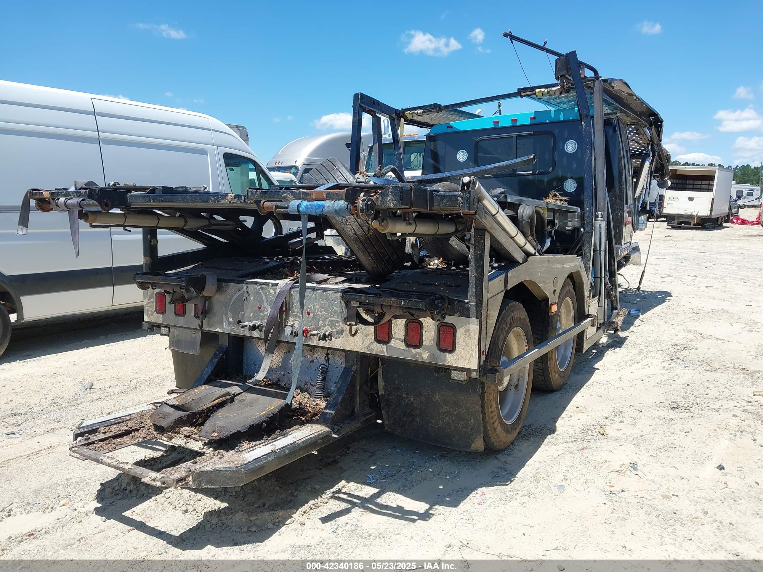 WESTERN STAR/AUTO image 4